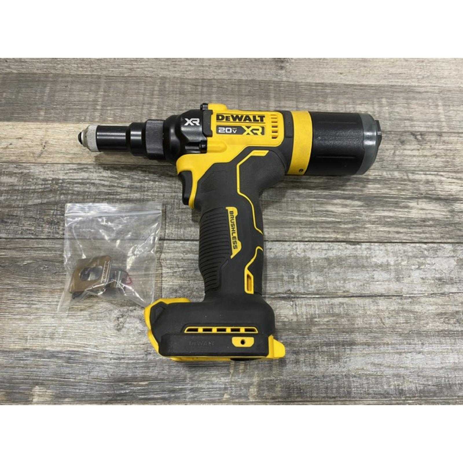 AS-IS DEWALT 20-Volt MAX Cordless 3/16 in. Rivet Tool (Tool-Only)