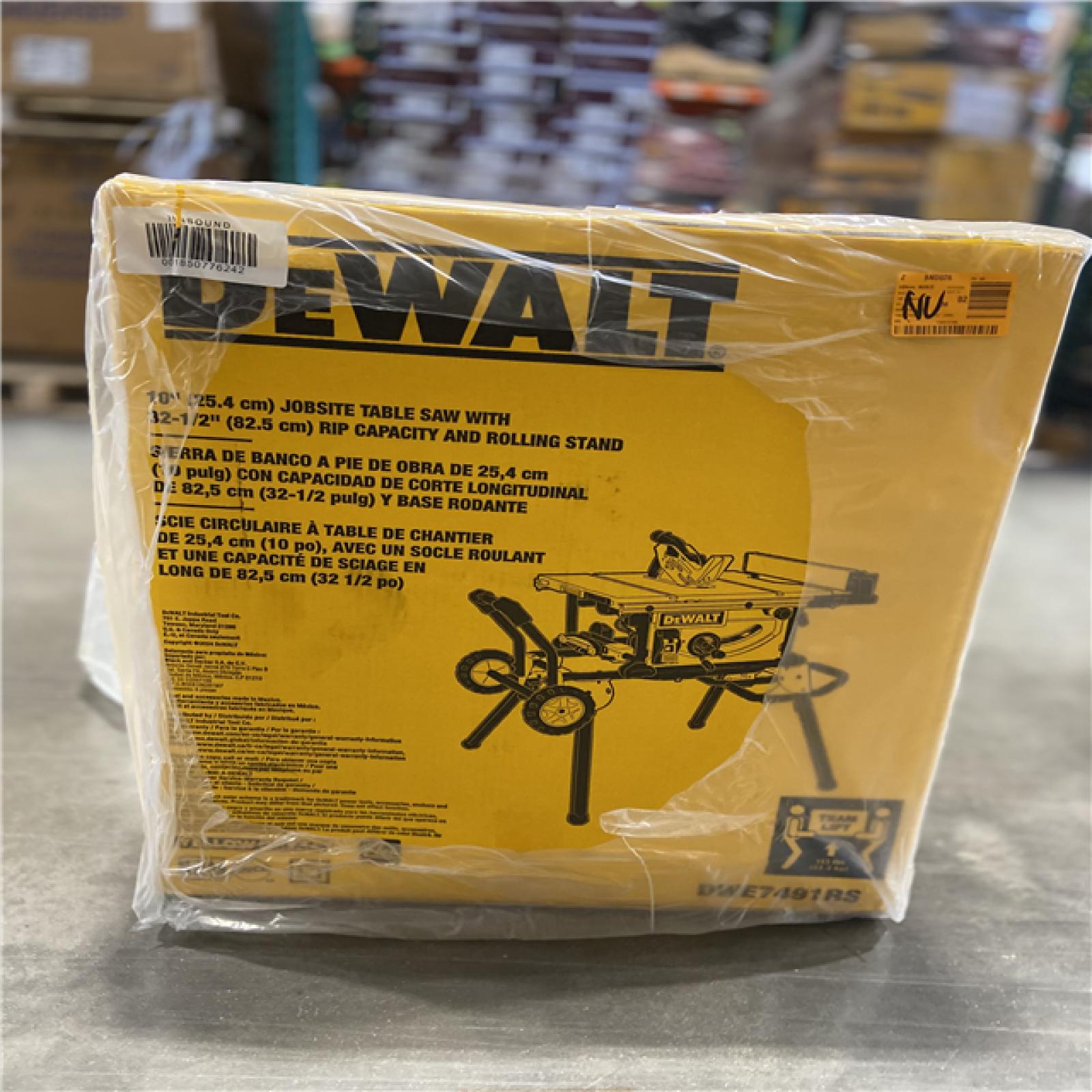 NEW! - DEWALT 15 Amp Corded 10 in. Job Site Table Saw with Rolling Stand