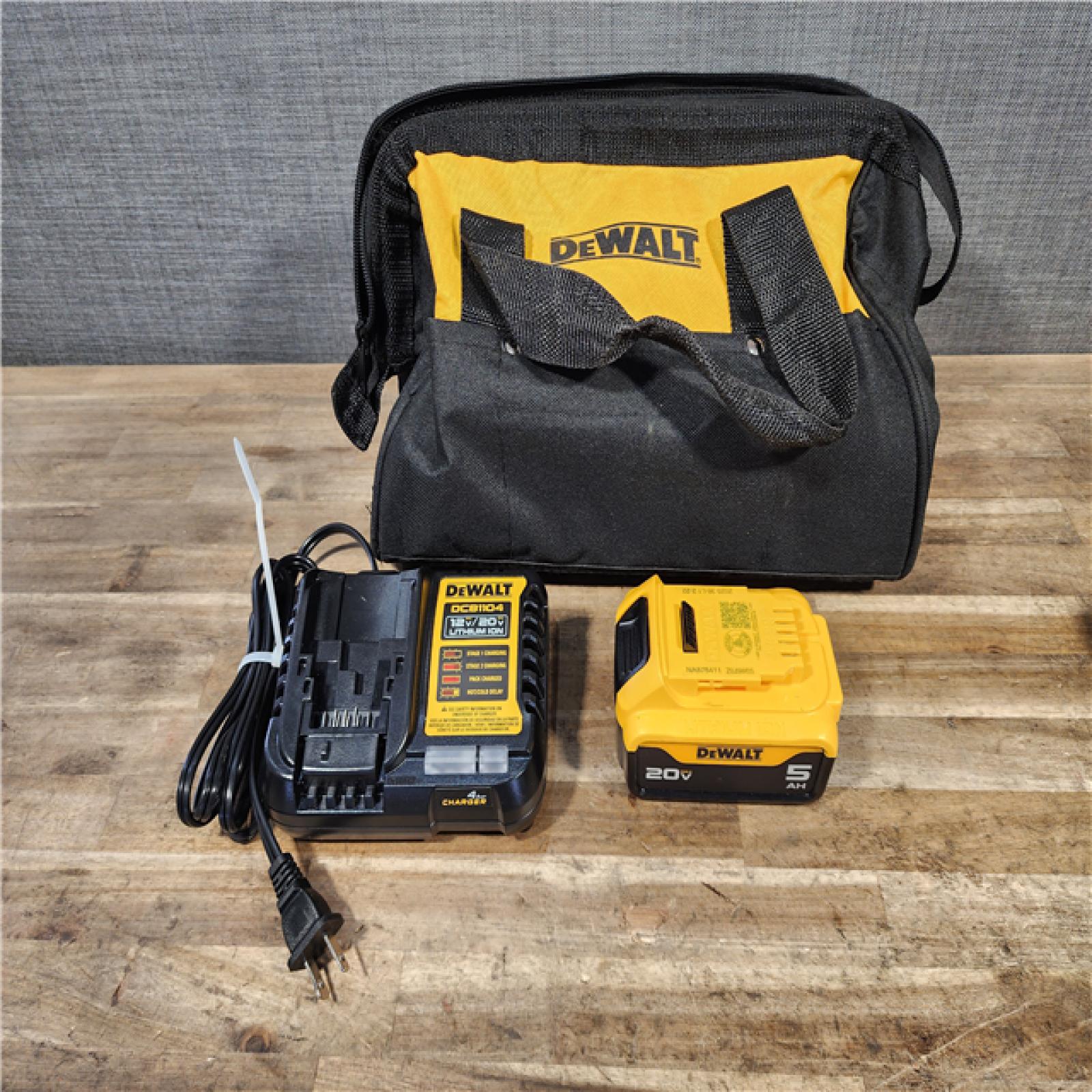 HOUSTON LOCATION - AS-IS DEWALT 20V MAX* XR 1/2 High Torque Impact Wrench W/ BATTERY & CHARGER