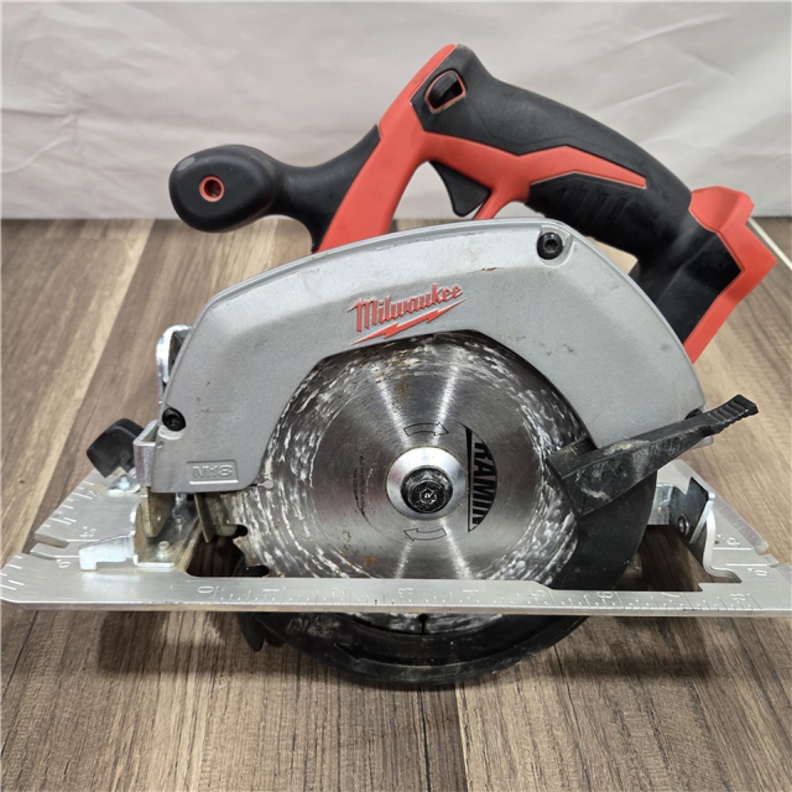 GOOD Milwaukee 2630-20 M18 Cordless 6-1/2 Circular Saw Bare Tool Only - All