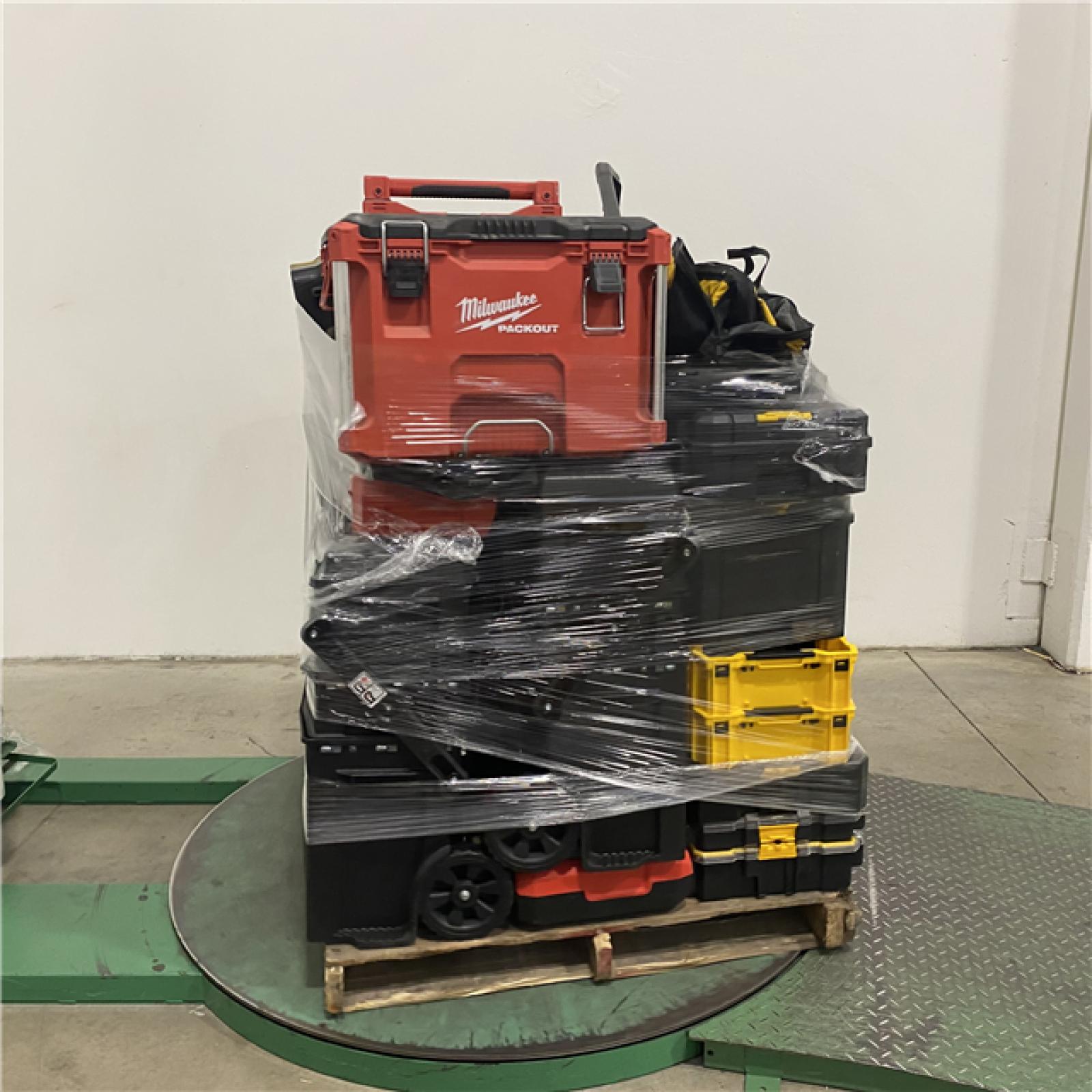 Dallas Location - As-Is Empty Case Tool Pallet