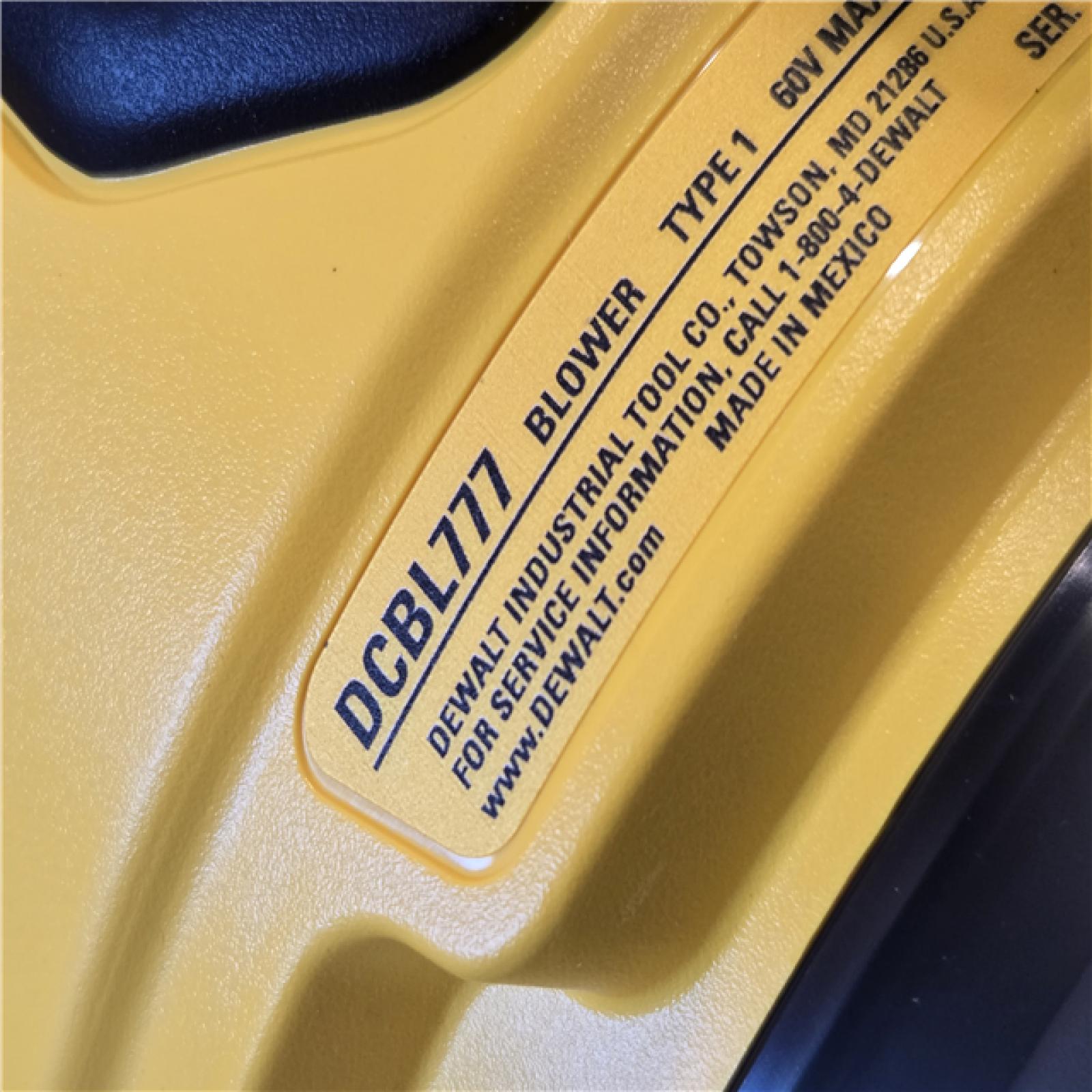 AS-IS DEWALT FLEXVOLT 60V MAX 160 MPH 760 CFM Cordless Axial Blower Kit