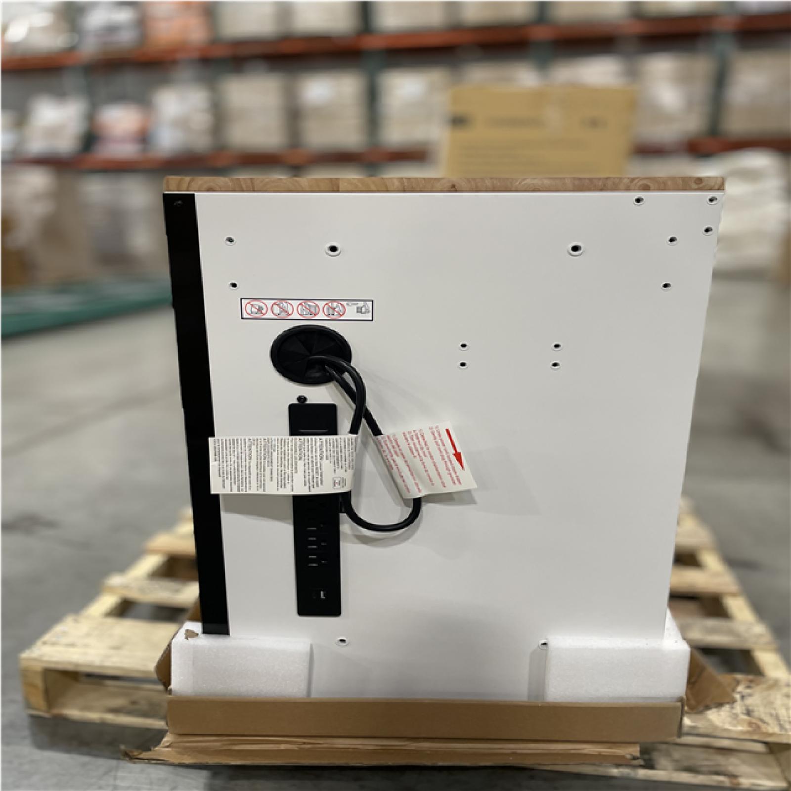 DALLAS LOCATION- AS-IS HUSKY Standard-Duty 52 in. W 10-Drawer Matte White/Carbon Fiber Trim/WoodTop Mobile Workbench Cabinet