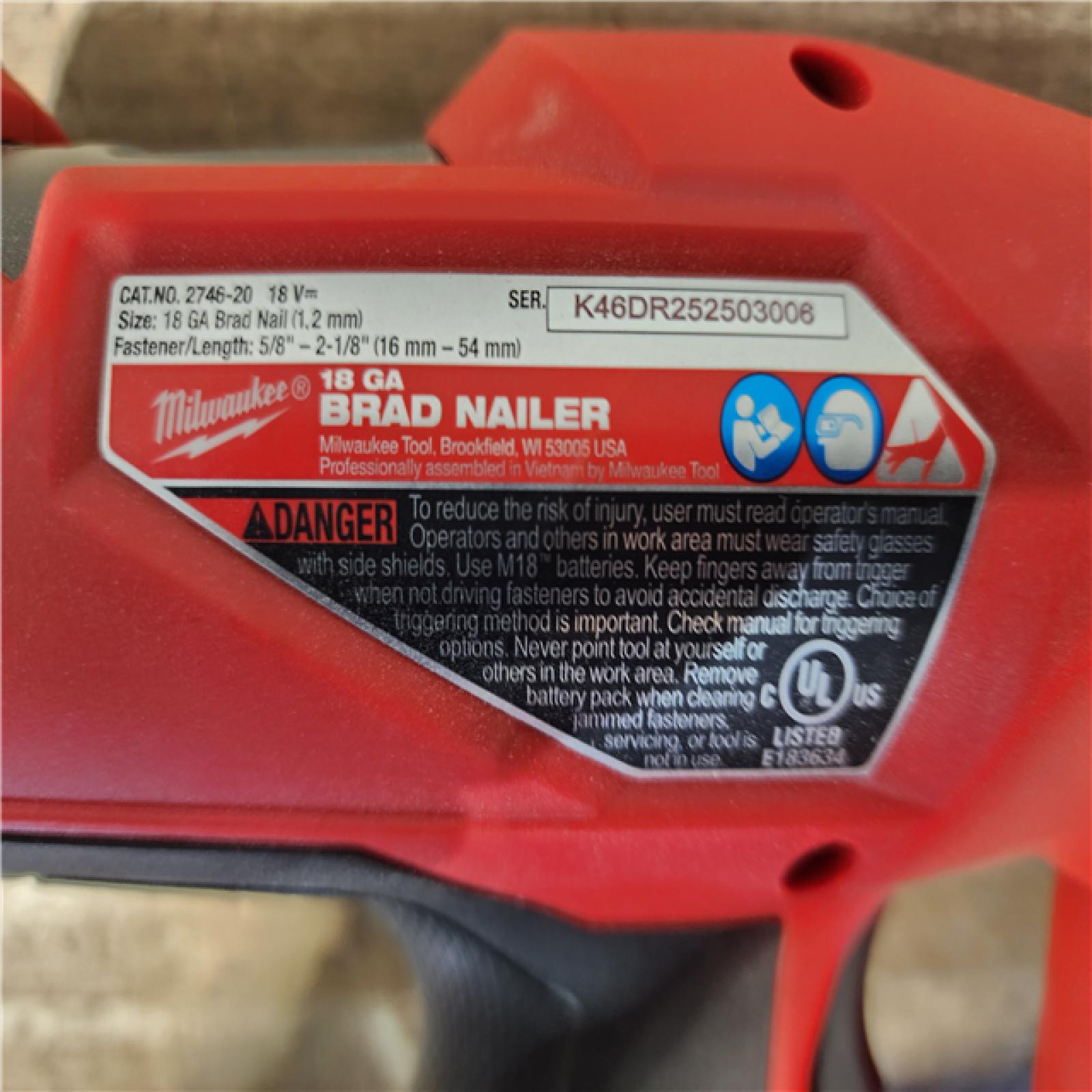 HOUSTON LOCATION - AS-IS Milwaukee FUEL 18-Volt Lithium-Ion Brushless Cordless Gen II 18-Gauge Brad Nailer (Tool-Only)