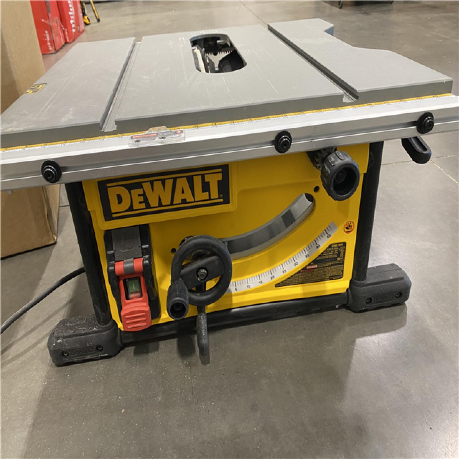 AS-IS DEWALT 10 in. 15 Amp 120V Site-Pro Compact Jobsite Table Saw