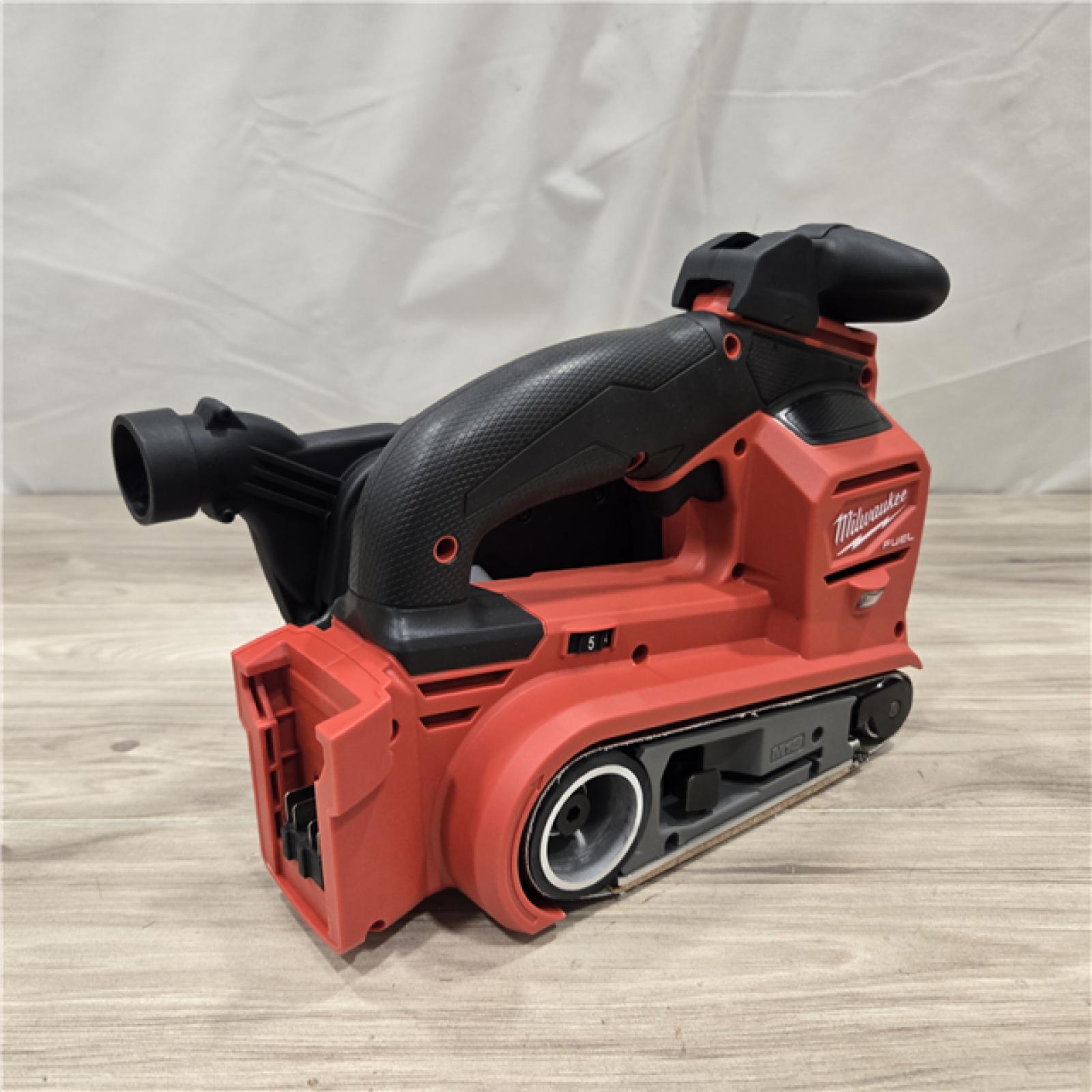 AS-IS Milwaukee M18 FUEL 18V Cordless Belt Sander (Tool-Only)