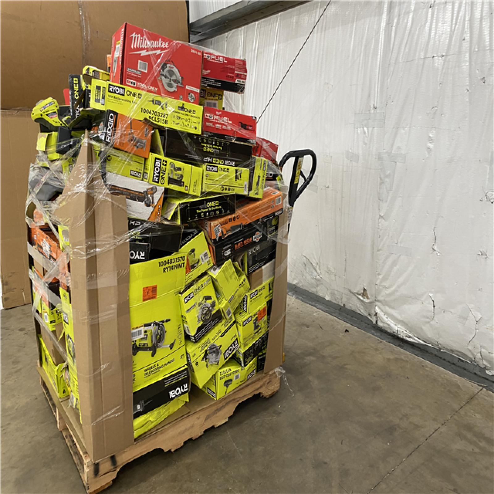 Houston Location AS IS - Tool Pallet