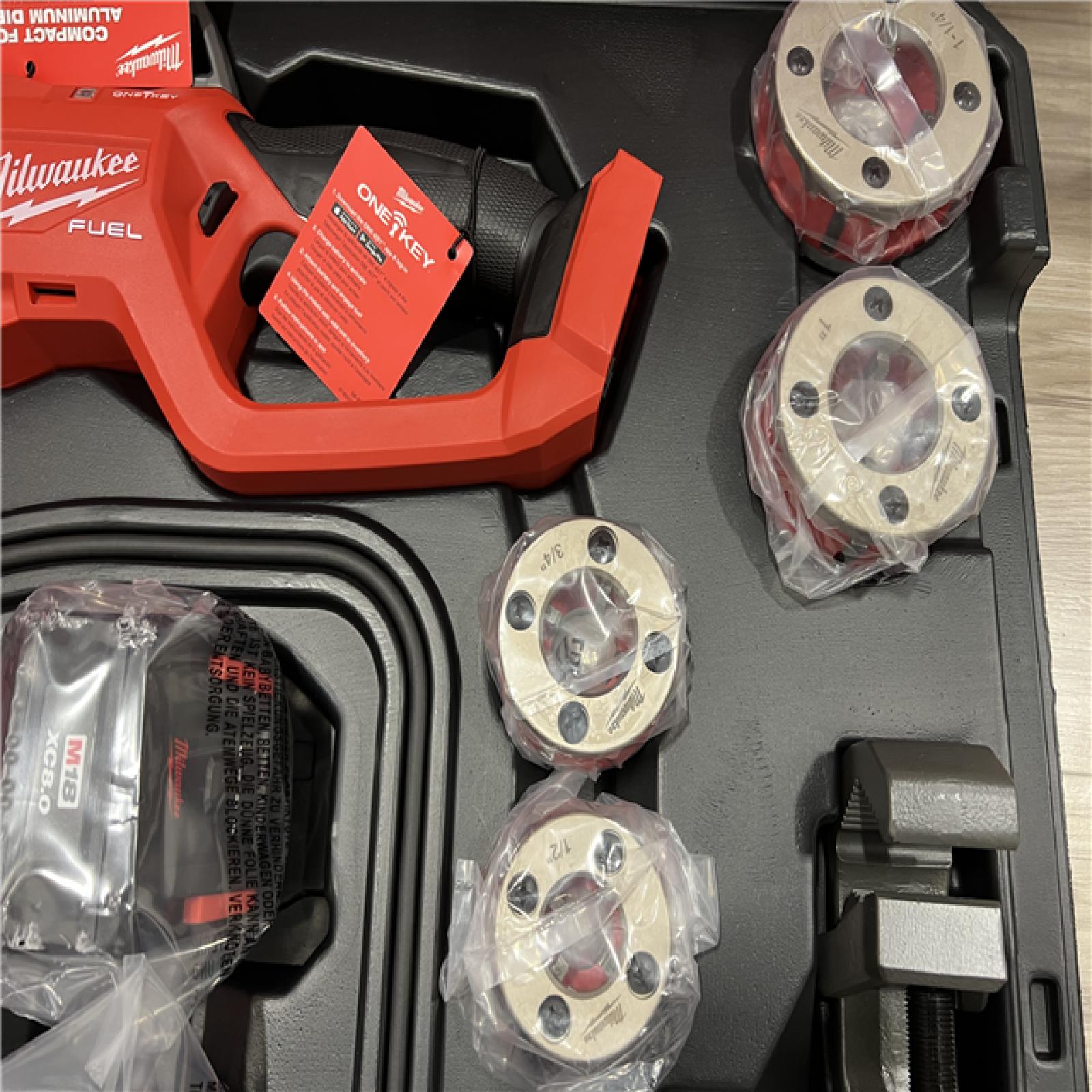 NEW Milwaukee 2870-22 M18 18V FUEL Cordless Compact Pipe Threader W/ ONE KEY Kit