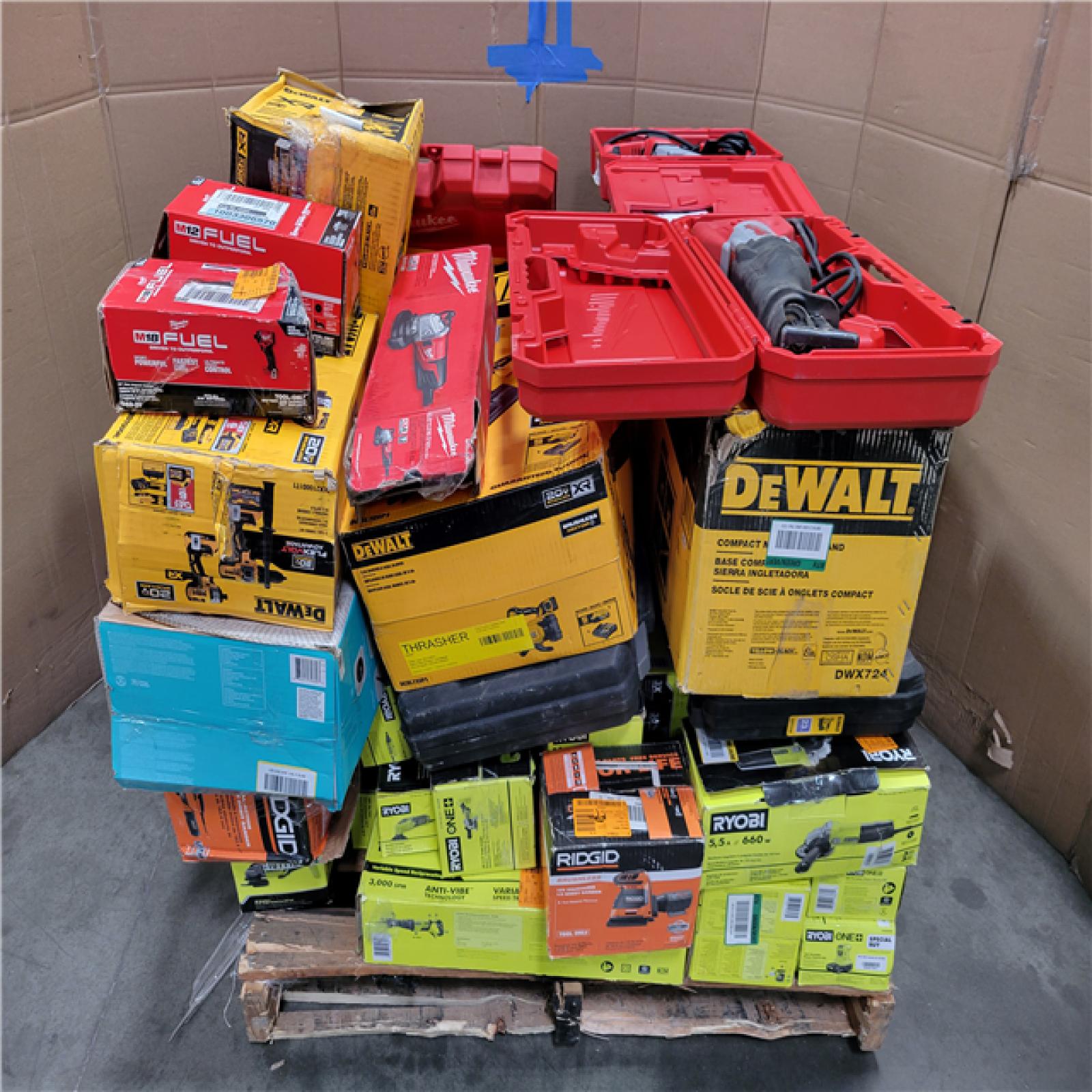 PHOENIX AS-IS TOOL PALLET