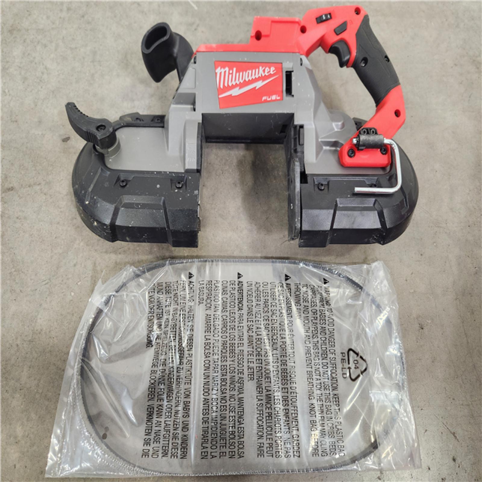 Phoenix Location Used Milwaukee M18 FUEL 18V Lithium-Ion Brushless Cordless Deep Cut Band Saw (Tool-Only)