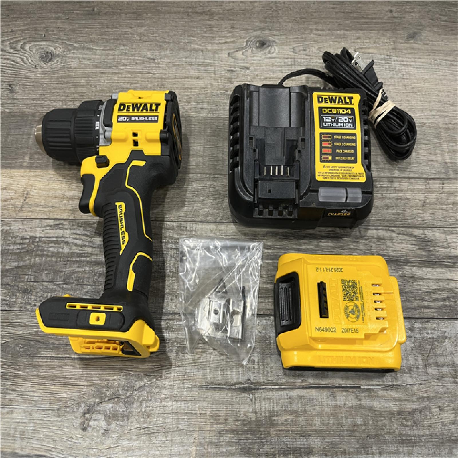 AS-IS DEWALT Atomic 20V Lithium-Ion Cordless Compact 1/2 in. Drill/Driver Kit
