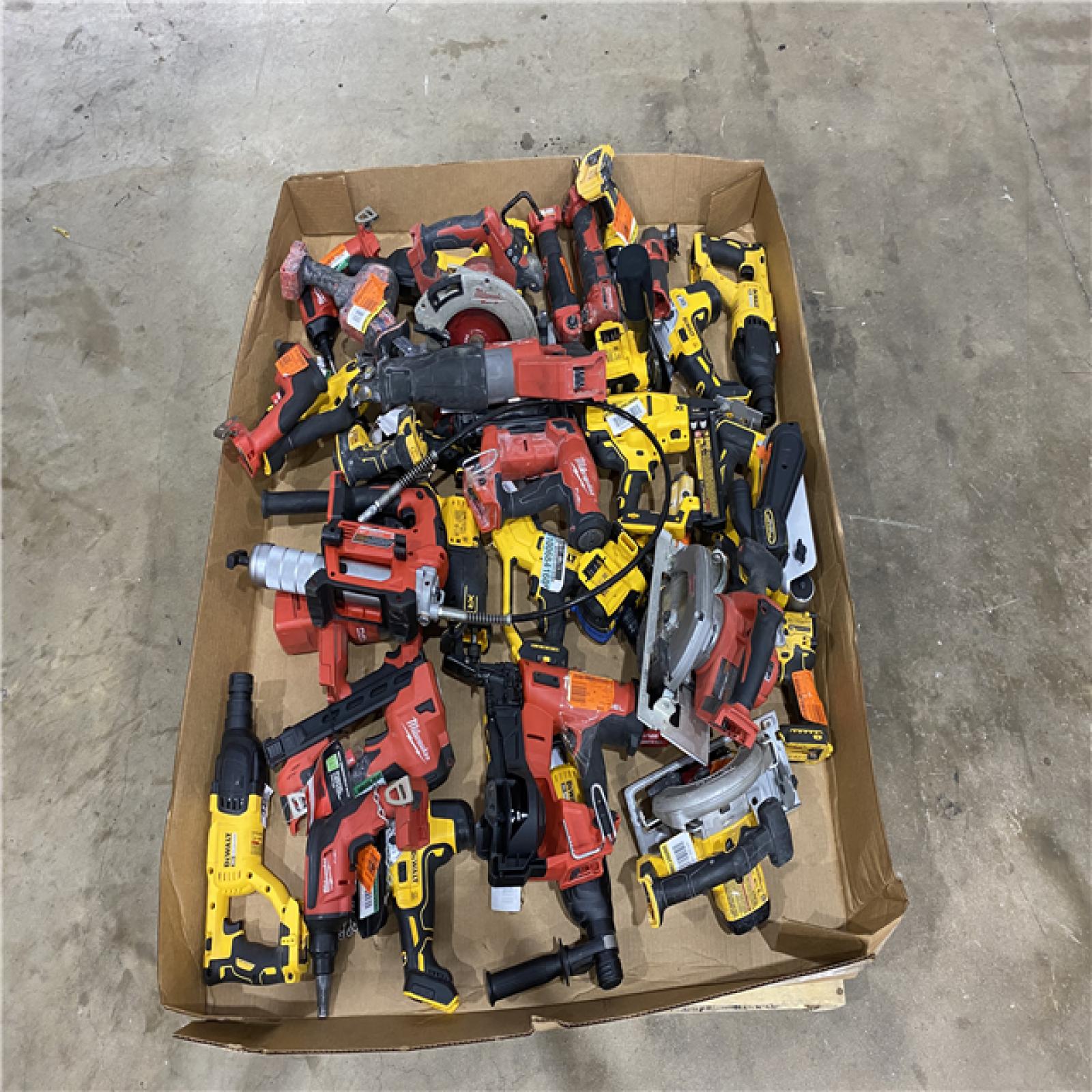 Houston Location AS IS - Tool Pallet