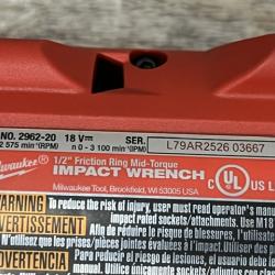 AS-IS Milwaukee FUEL 18V Cordless Mid Torque 1/2 in. Impact Wrench w/ 12 FUEL 3/8 in. Ratchet Combo Kit