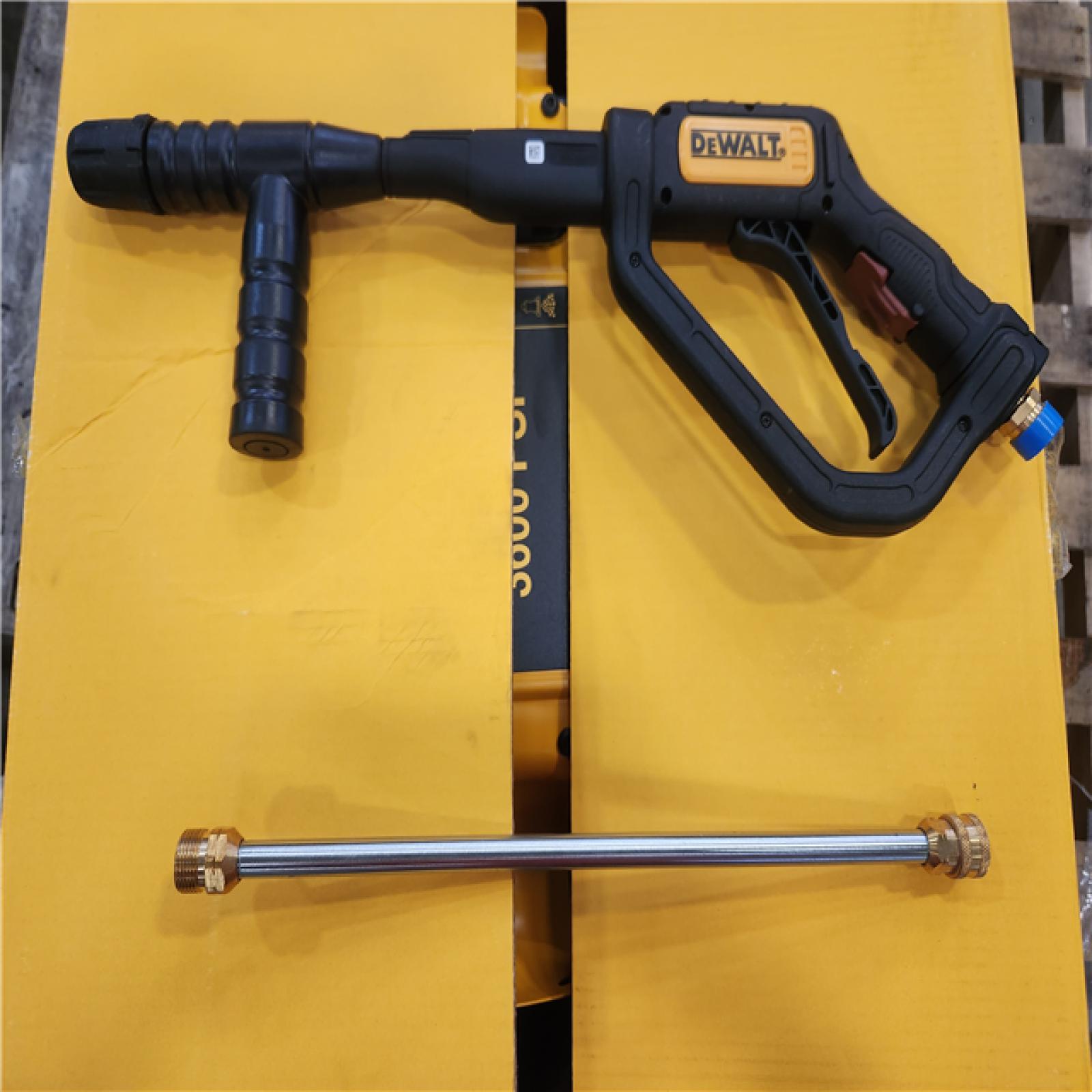 Phoenix NEW DEWALT 3600 PSI 2.5 GPM Cold Water Gas Professional Pressure Washer with HONDA GX200 Engine