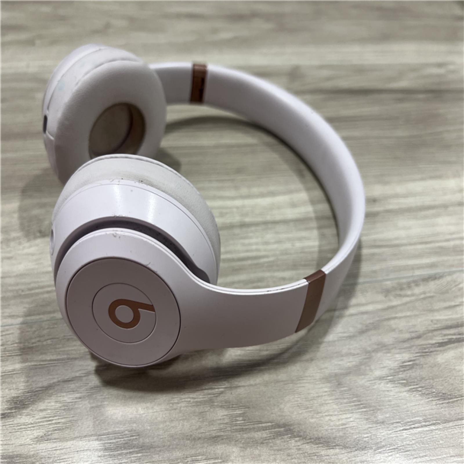 AS-IS Beats Solo 4 Bluetooth Wireless On-Ear Headphones - Cloud Pink