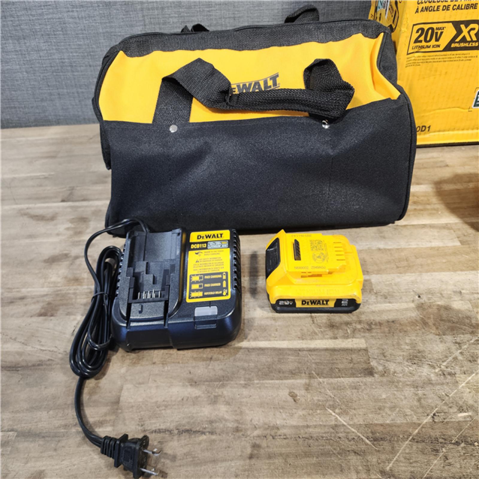 HOUSTON LOCATION - AS-IS DeWalt 20V 16 Gauge Cordless Angled Finish Nailer Kit W/ 2Ah Battery