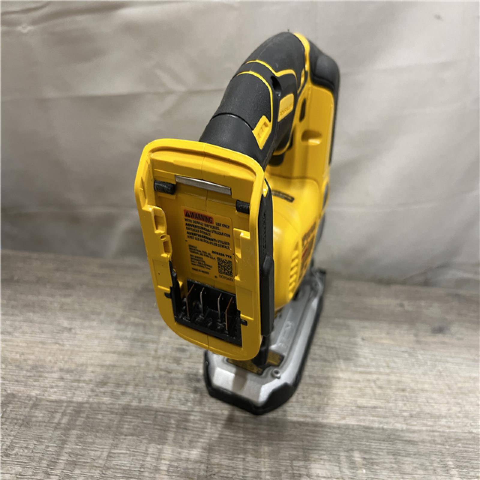 AS-IS DEWALT 20V MAX XR Cordless Brushless Jigsaw (Tool Only)