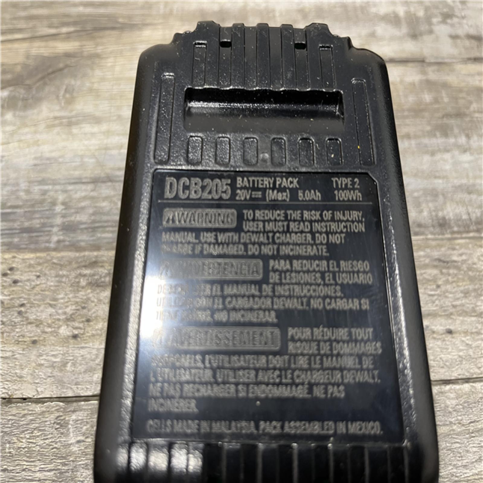 AS-IS DEWALT 20-Volt Maximum XR 5.0 Ah Battery Pack and Charger Kit