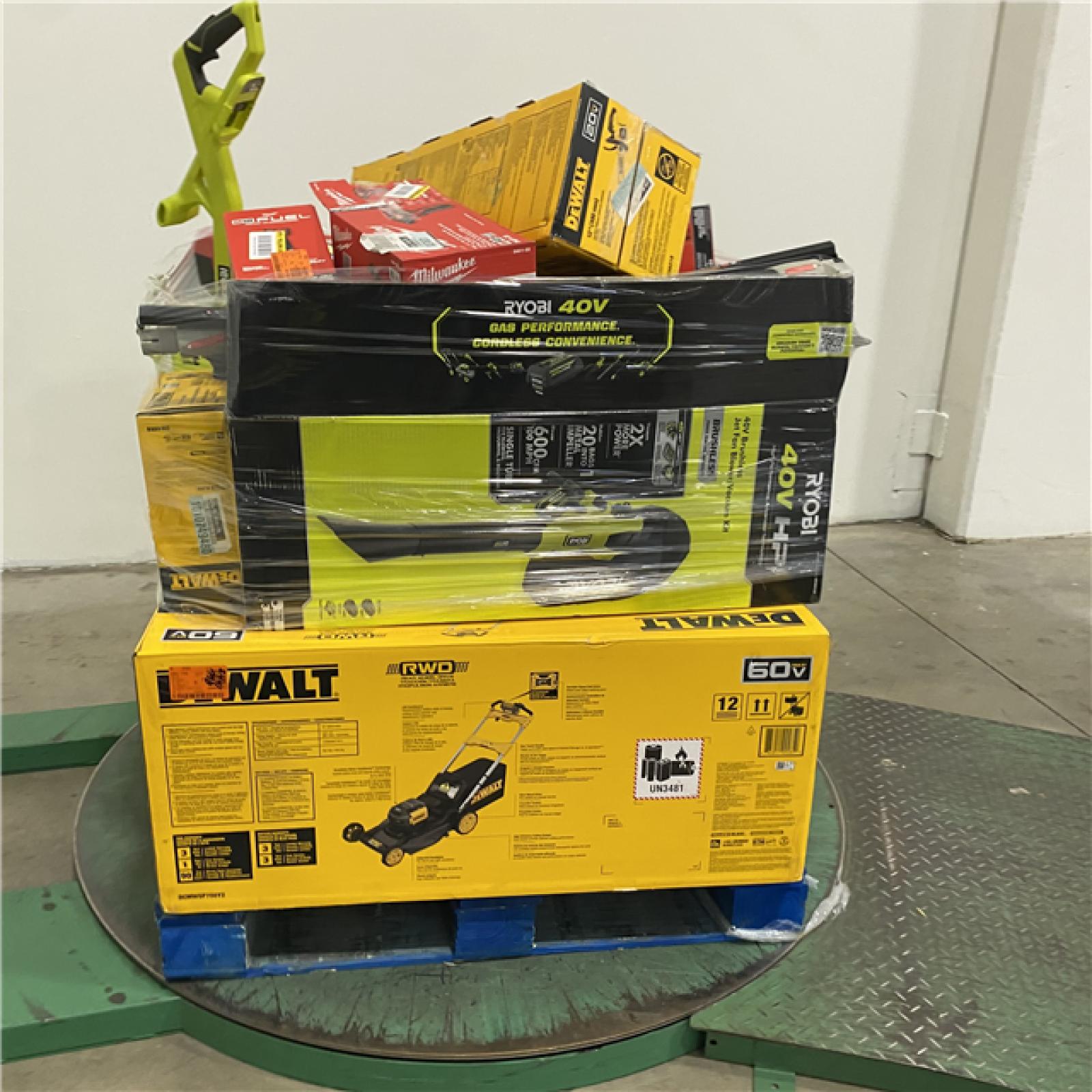 Dallas Location - As-Is Tool Pallet