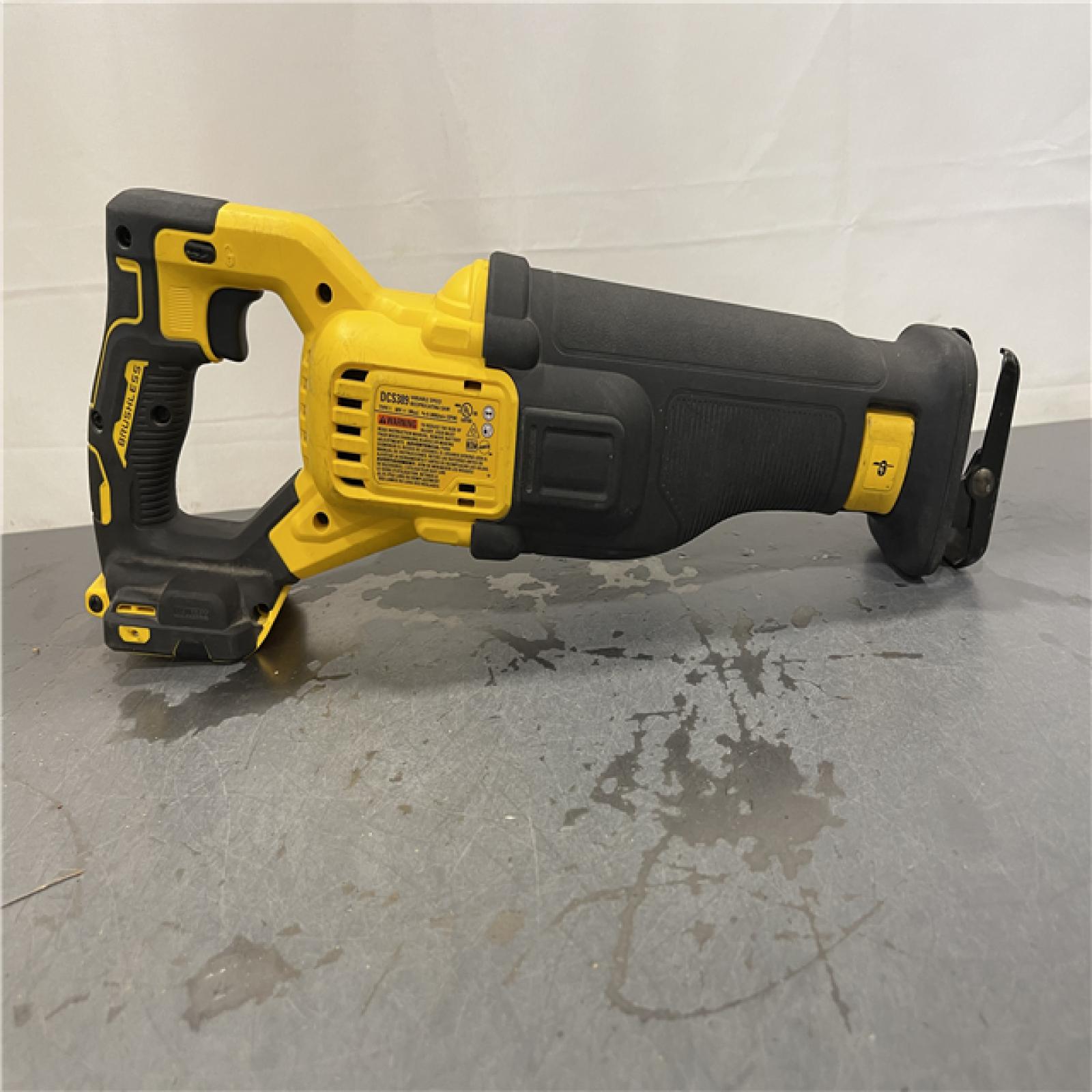 AS-IS - DeWalt FLEXVOLT 60V MAX Cordless Brushless Reciprocating Saw