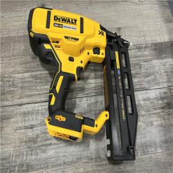 AS-IS DEWALT 20V MAX XR 16-Gauge Lithium-Ion Cordless Finish Nailer (Tool Only)