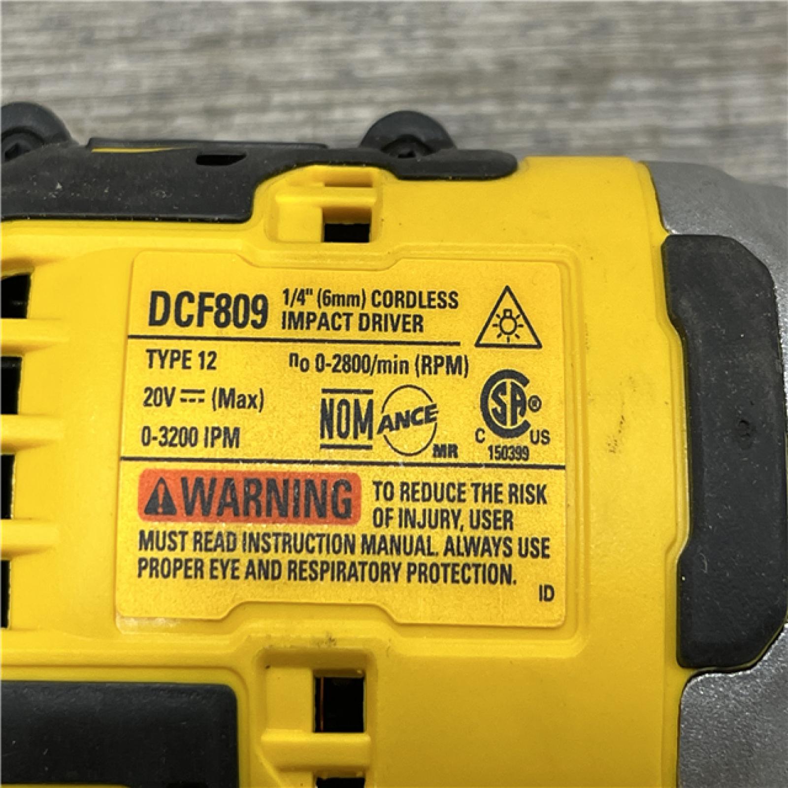 AS-IS DEWALT Atomic 20V Max Lithium-Ion Brushless Cordless Compact 1/4 in. Impact Driver Kit