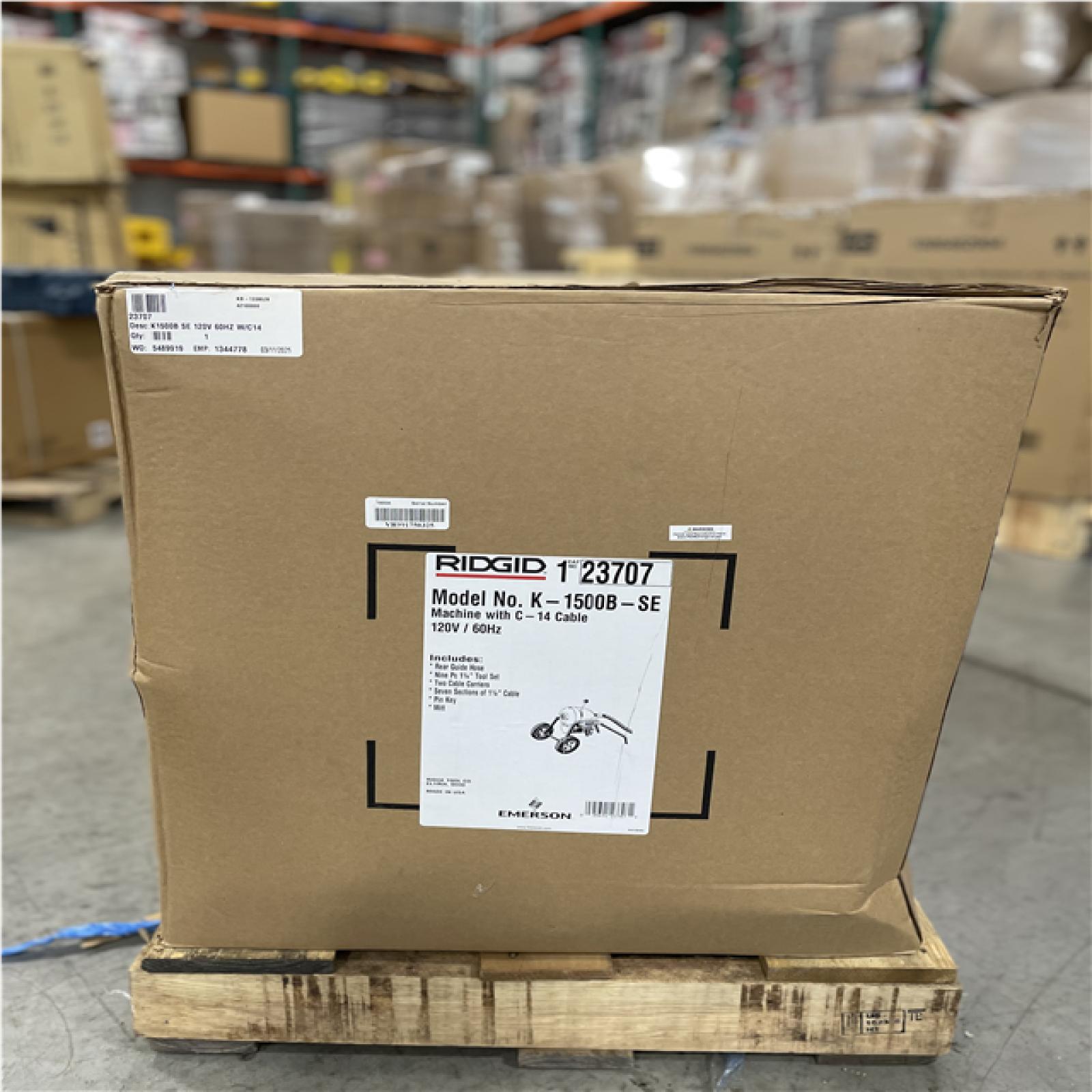 DALLAS LOCATION- RIDGID K1500B Sectional Machine for 2-8 in. Lines  w/Mitt  Pin Key  Rear Guide Hose  11/4 in. Cable  2-Cable Carriers  Tool Set