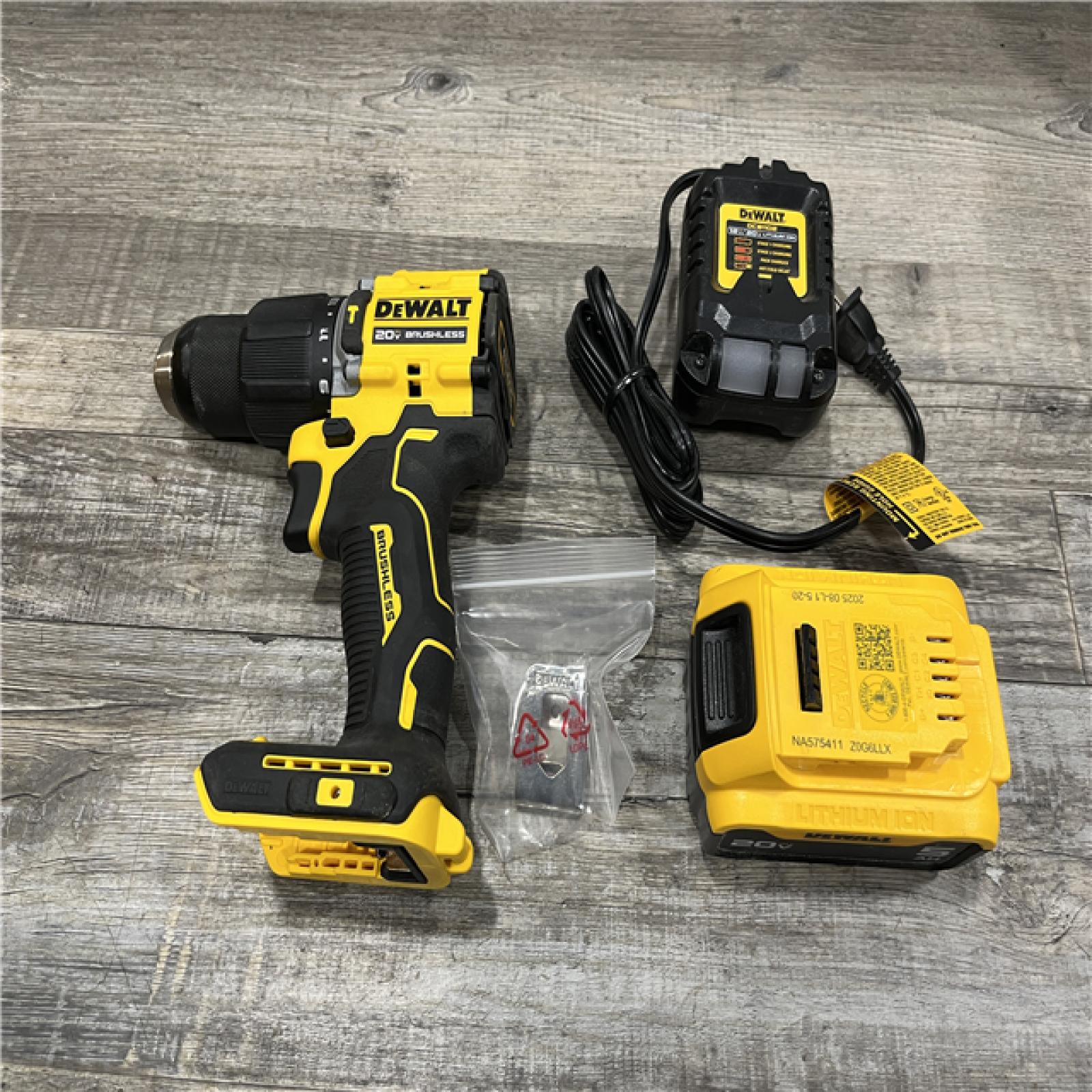 AS-IS DEWALT ATOMIC 20V Lithium-Ion Cordless 1/2 in. Hammer Drill Kit