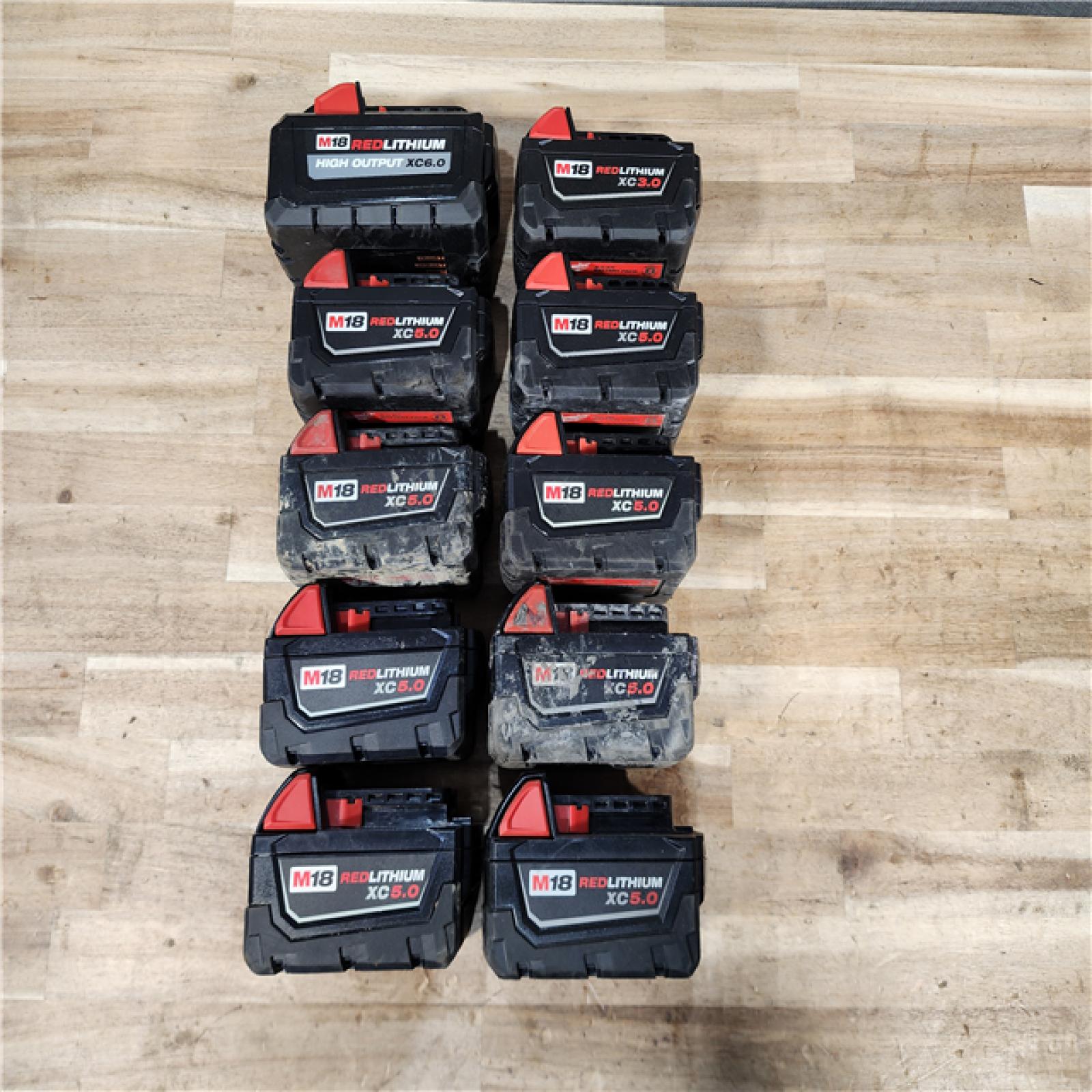 HOUSTON LOCATION - AS-IS MILWAUKEE BATTERY PACK QTY - 10