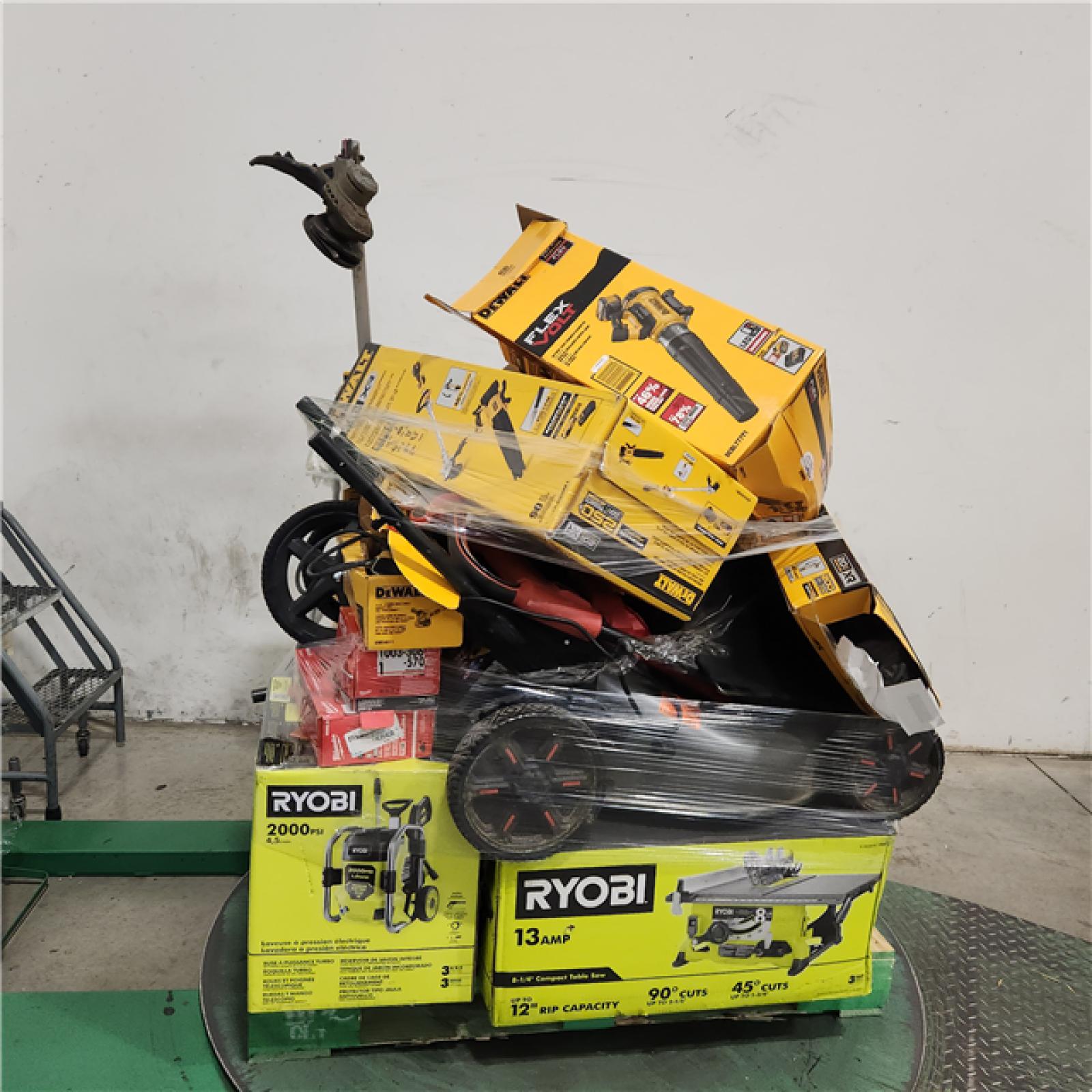 Dallas Location - As-Is Tool Pallet
