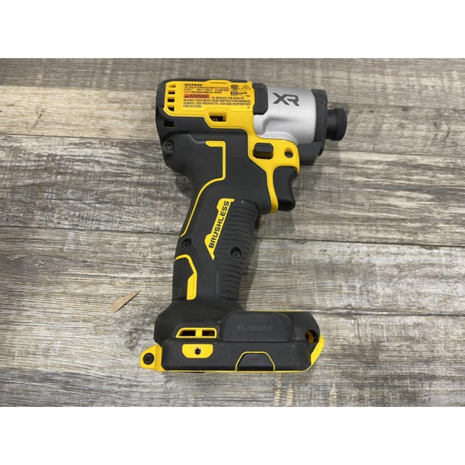 AS-IS DEWALT 20-Volt Maximum XR Lithium-Ion Cordless Brushless 1/4 in. 3-Speed Impact Driver Kit