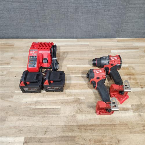HOUSTON LOCATION - AS-IS MILWAUKEE 2 TOOL COMBO KIT W/ (2) BATTERY & CHARGER