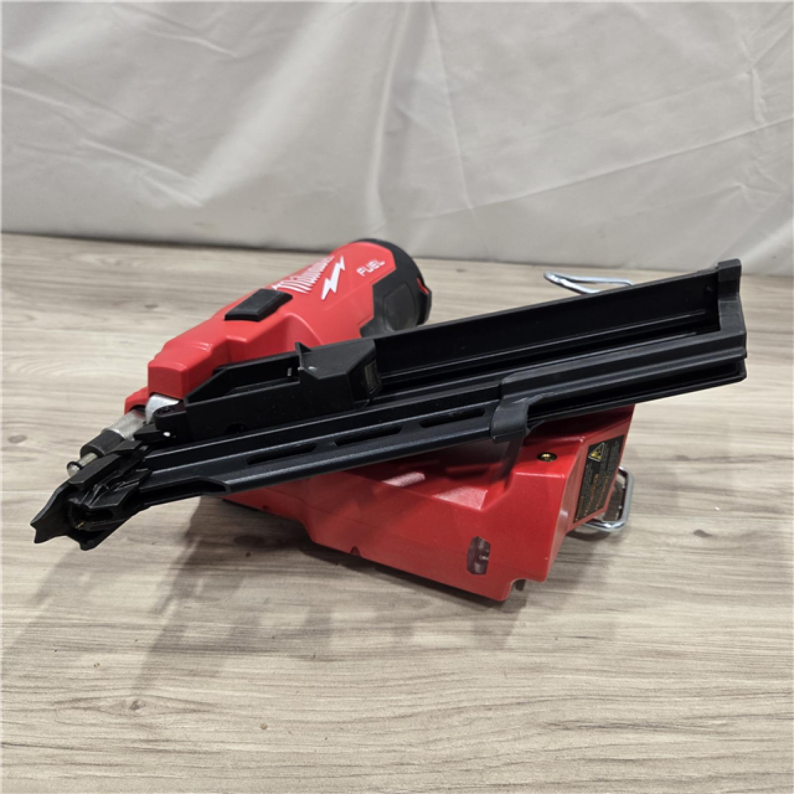 AS-IS Milwaukee M18 FUEL 30 Degree Framing Nailer (TOOL ONLY)