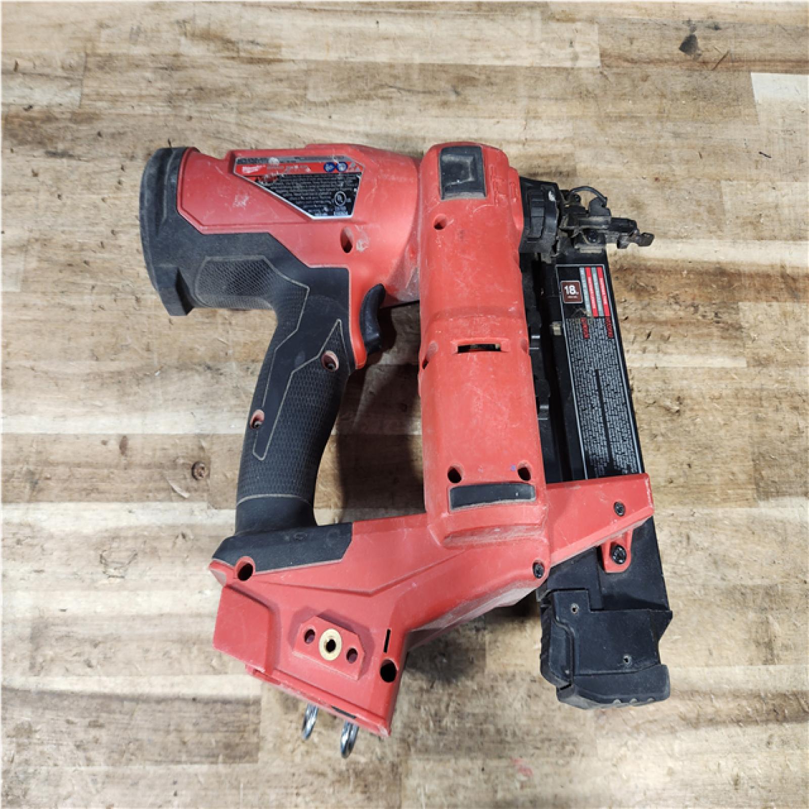 HOUSTON LOCATION - AS - IS Milwaukee FUEL 18-Volt Lithium-Ion Brushless Cordless Gen II 18-Gauge Brad Nailer (Tool-Only)