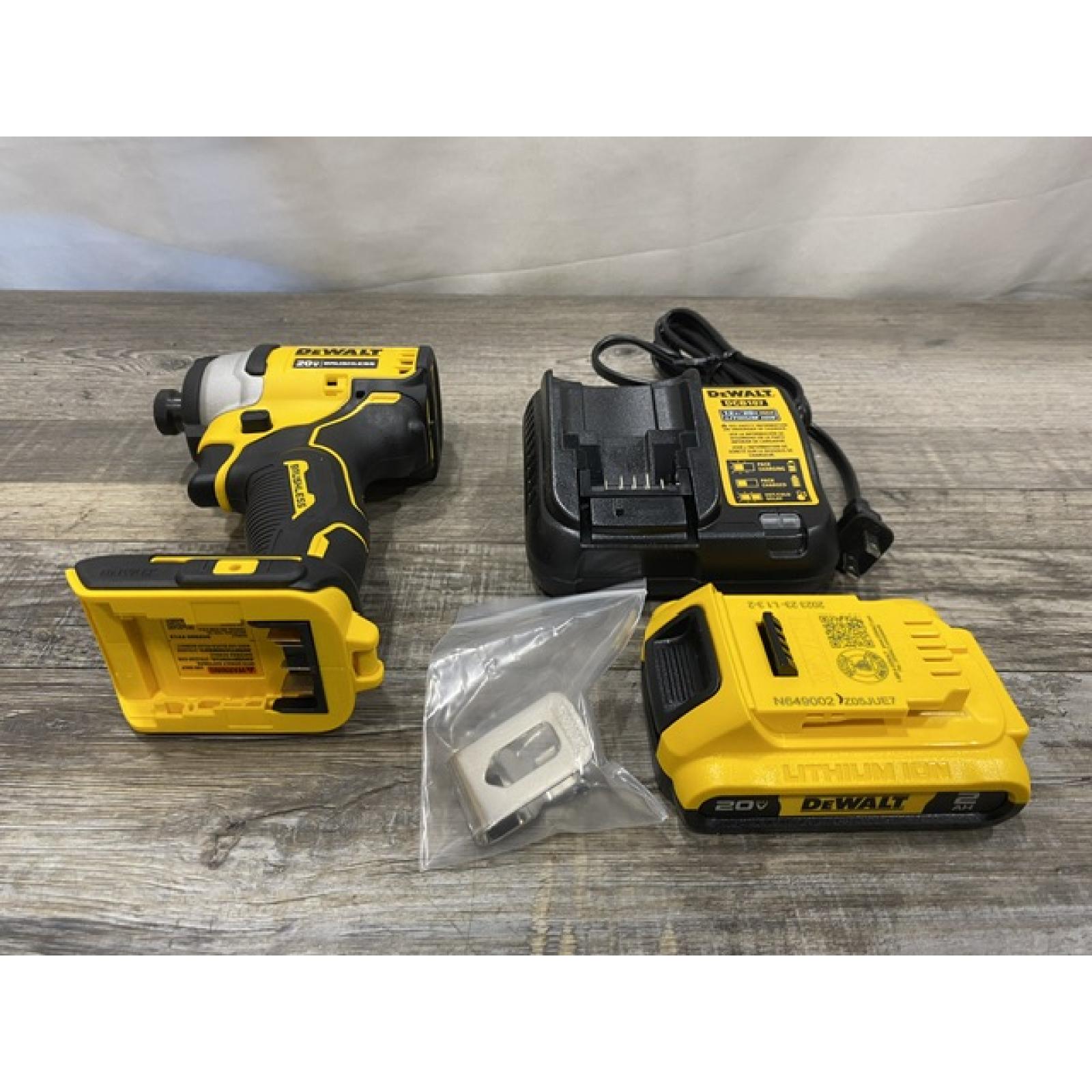 AS-IS DEWALT Atomic 20V Max Lithium-Ion Brushless Cordless Compact 1/4 in. Impact Driver Kit