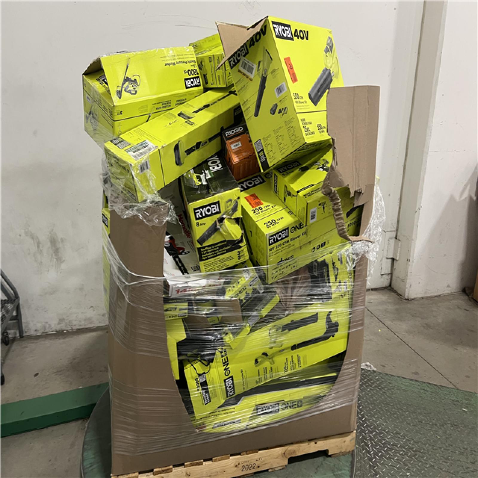 Dallas Location - As-Is Tool Pallet