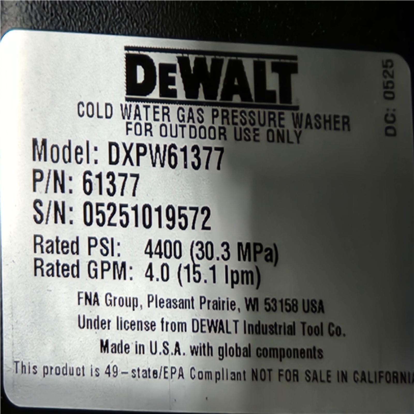 Phoenix NEW DEWALT 4400 PSI 4.0 GPM Cold Water Gas Pressure Washer