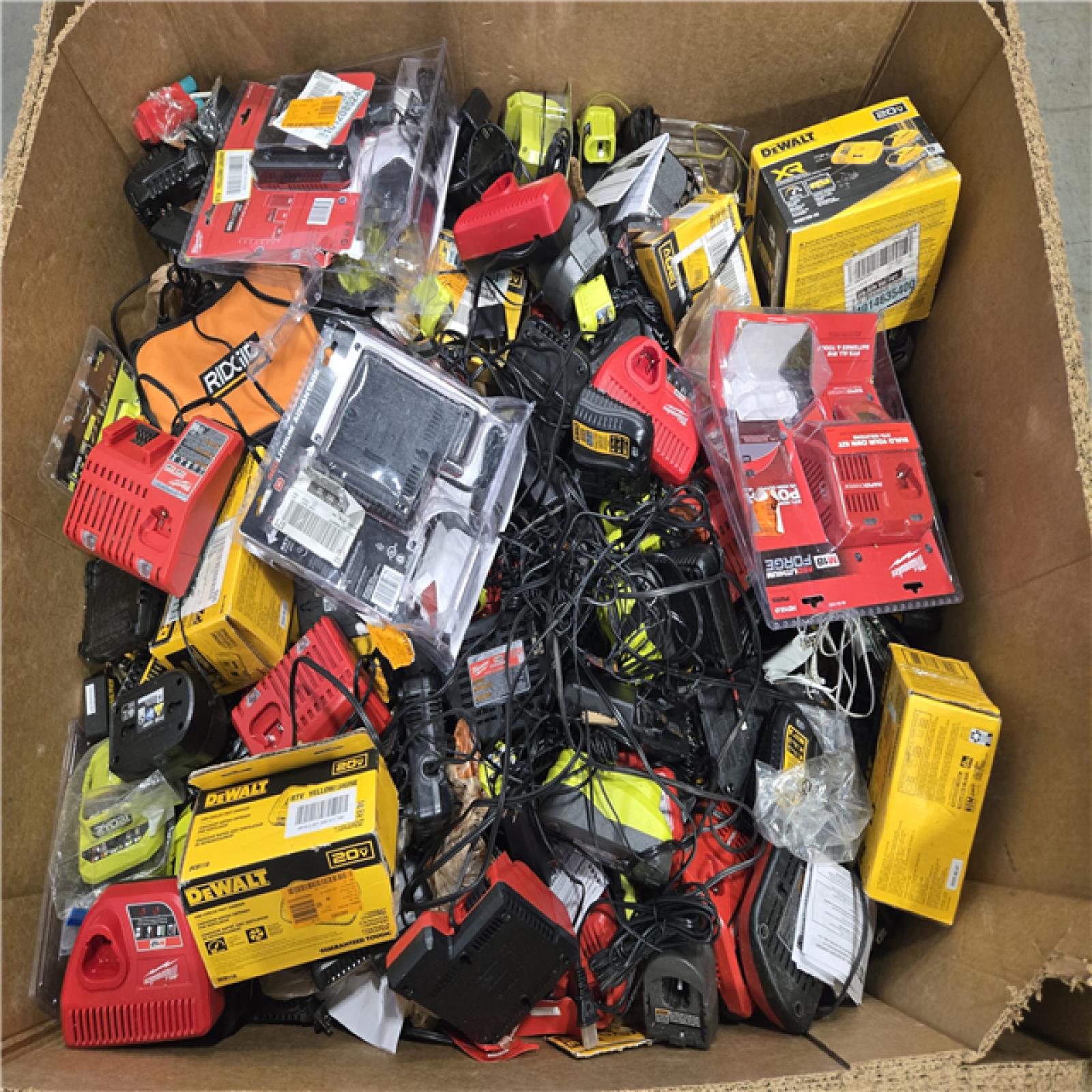 DALLAS LOCATION AS-IS- BATTERY PALLET