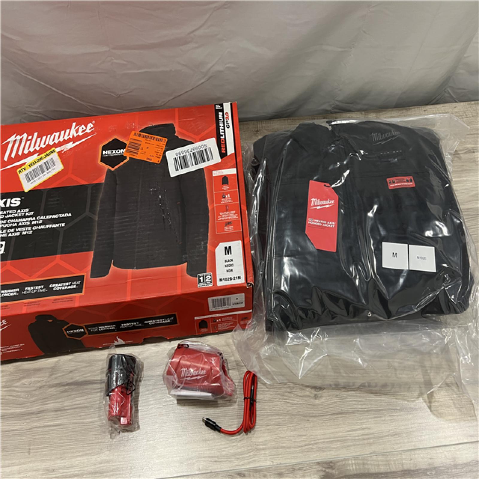 AS-IS Men's Medium M12 12V Lithium-Ion Cordless AXIS Black Heated Jacket Kit with (1) 3.0 Ah Battery and Charger