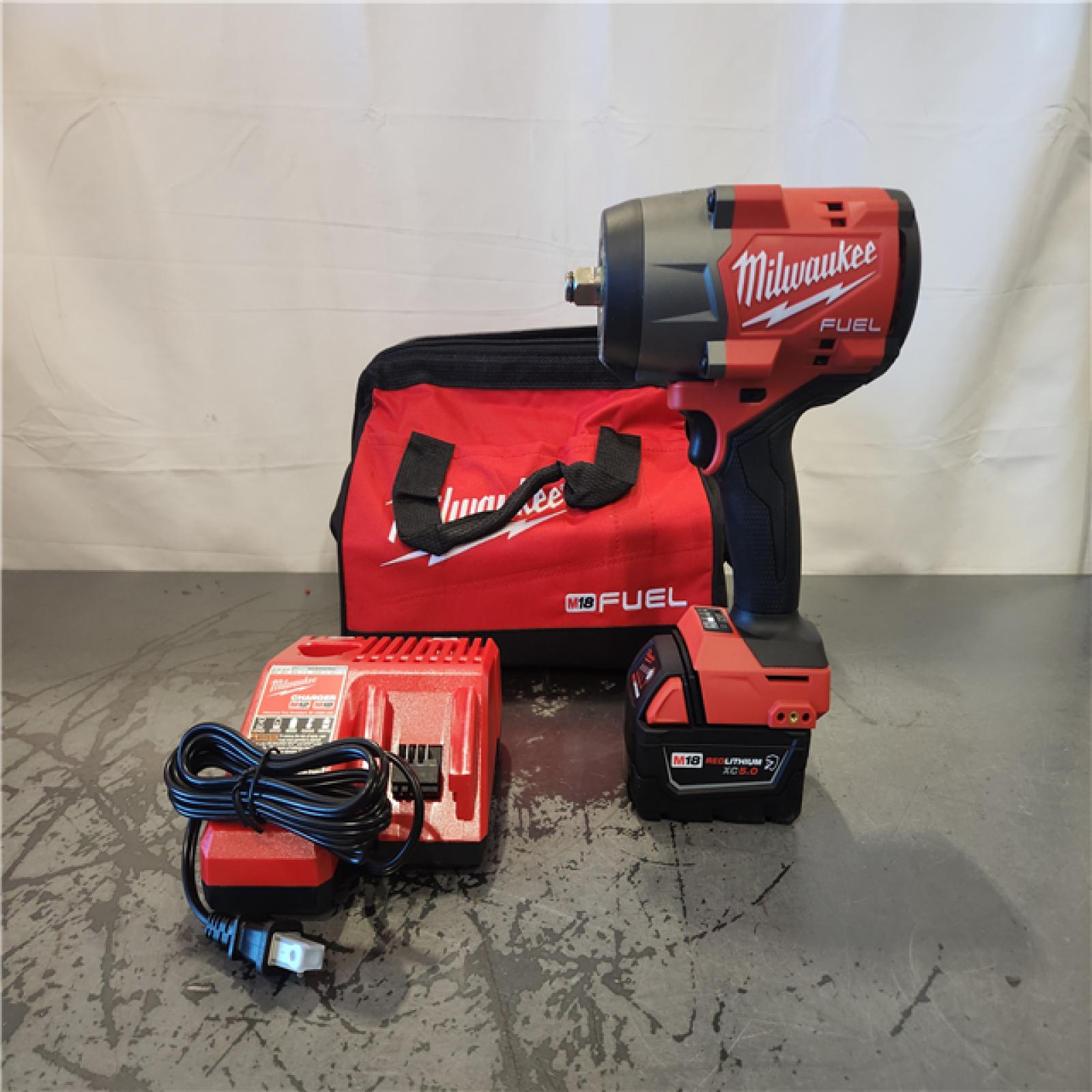 AS-IS- Milwaukee FUEL 18V Lithium-Ion Brushless Cordless 1/2 in. Impact Wrench w/Friction Ring Kit