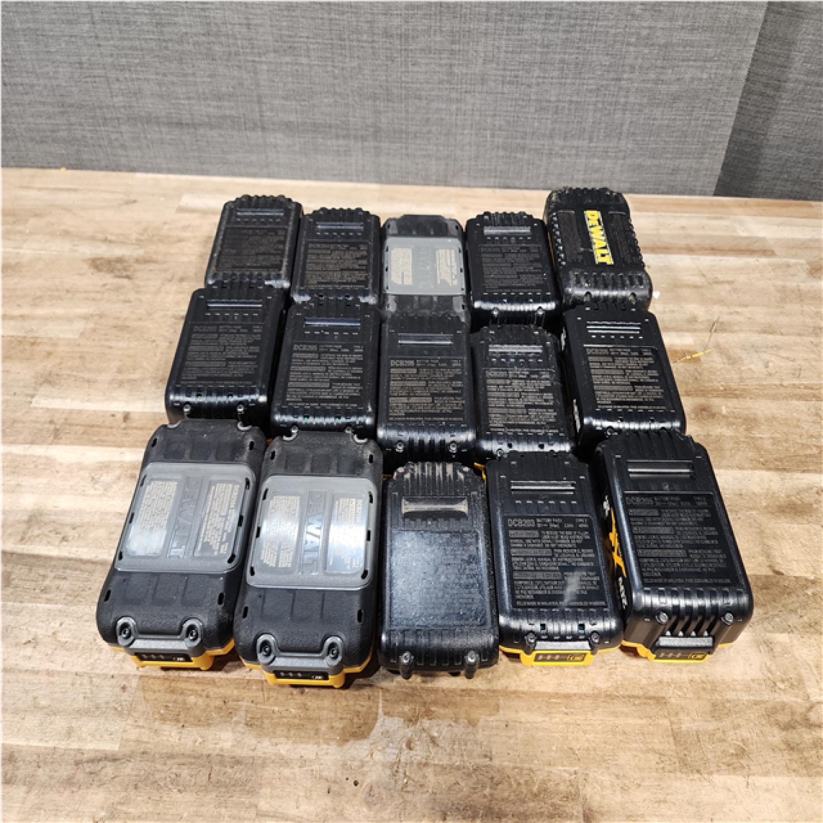 Houston Location DeWalt Batteries QTY/15