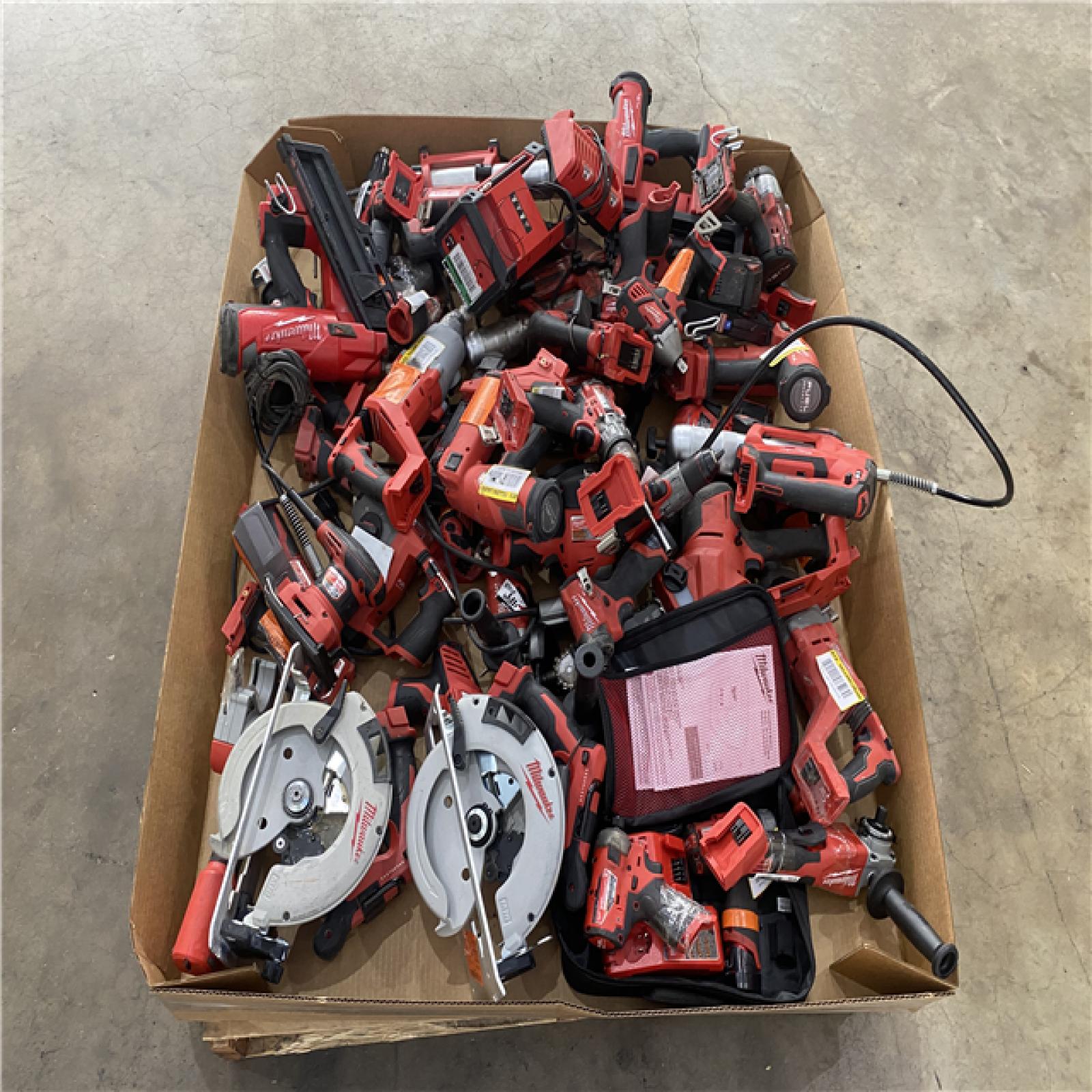 Houston Location AS IS - Tool Pallet