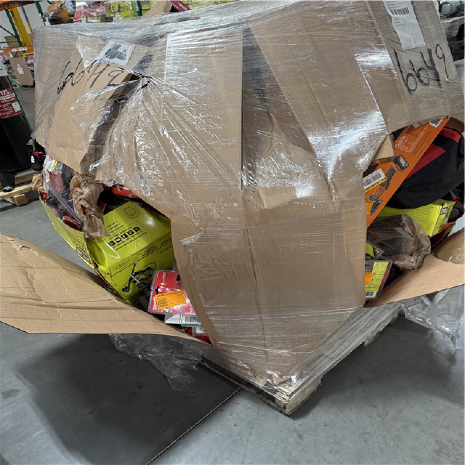 California AS-IS POWER TOOLS Partial Lot (3 Pallets) P-R066497