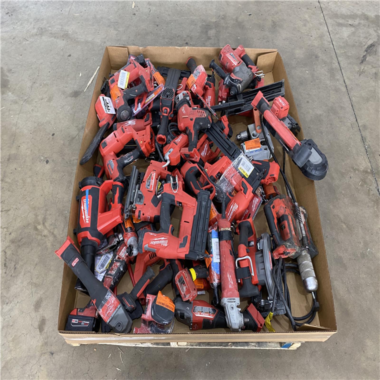 Houston Location AS IS - Tool Pallet