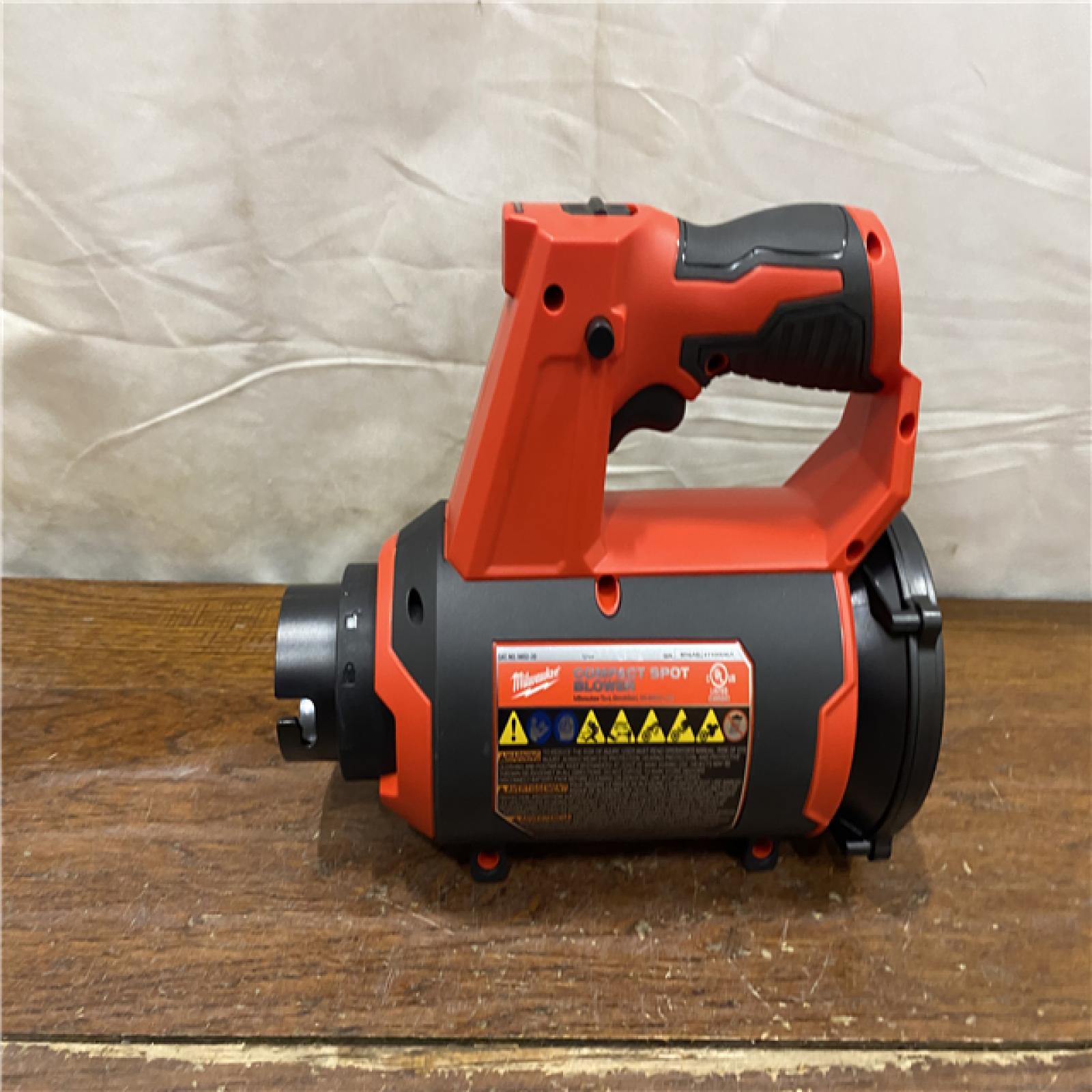 AS-IS Milwaukee M12 Compact Spot Blower