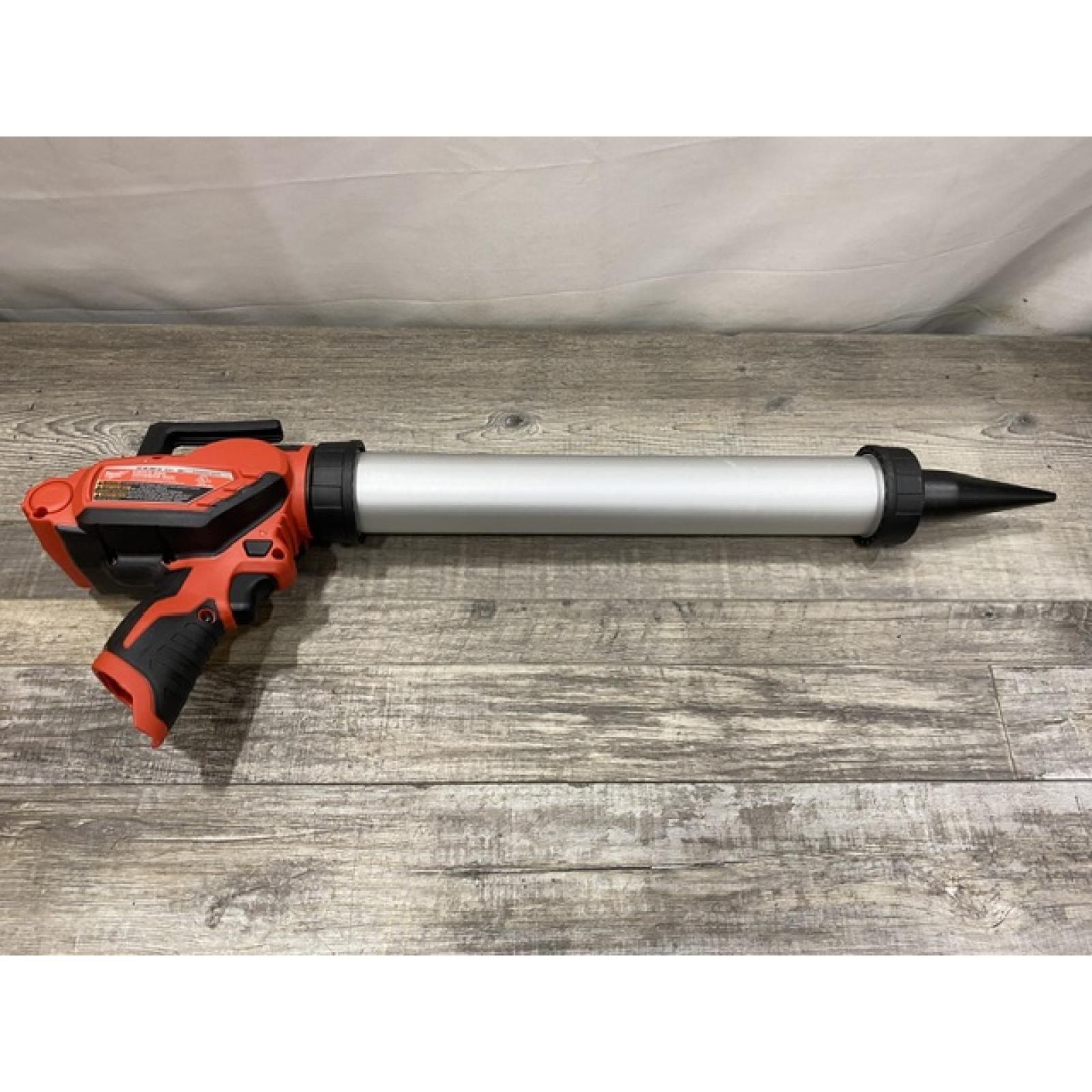 AS-IS Milwaukee 12V Lithium-ion Cordless 20 oz. Aluminum Barrel Adhesive and Caulk Gun Kit