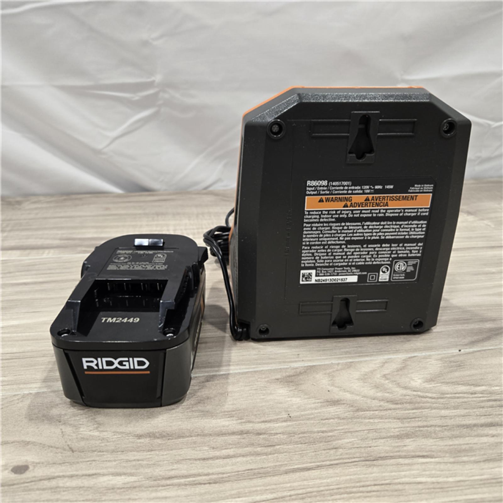 LIKE NEW! - RIDGID 18V 4.0 Ah MAX Output Starter Kit with Rapid Charger
