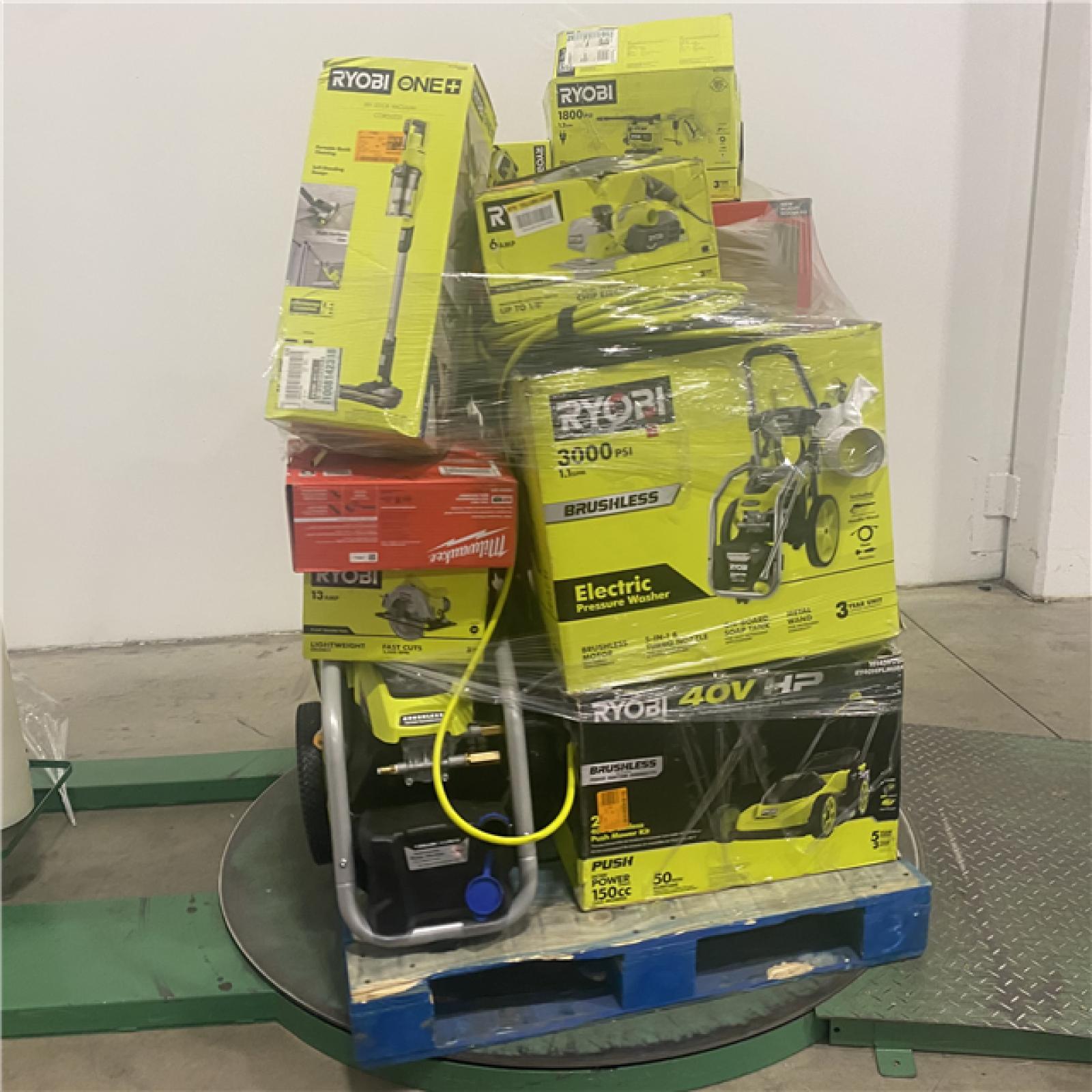 Dallas Location - As-Is Tool Pallet