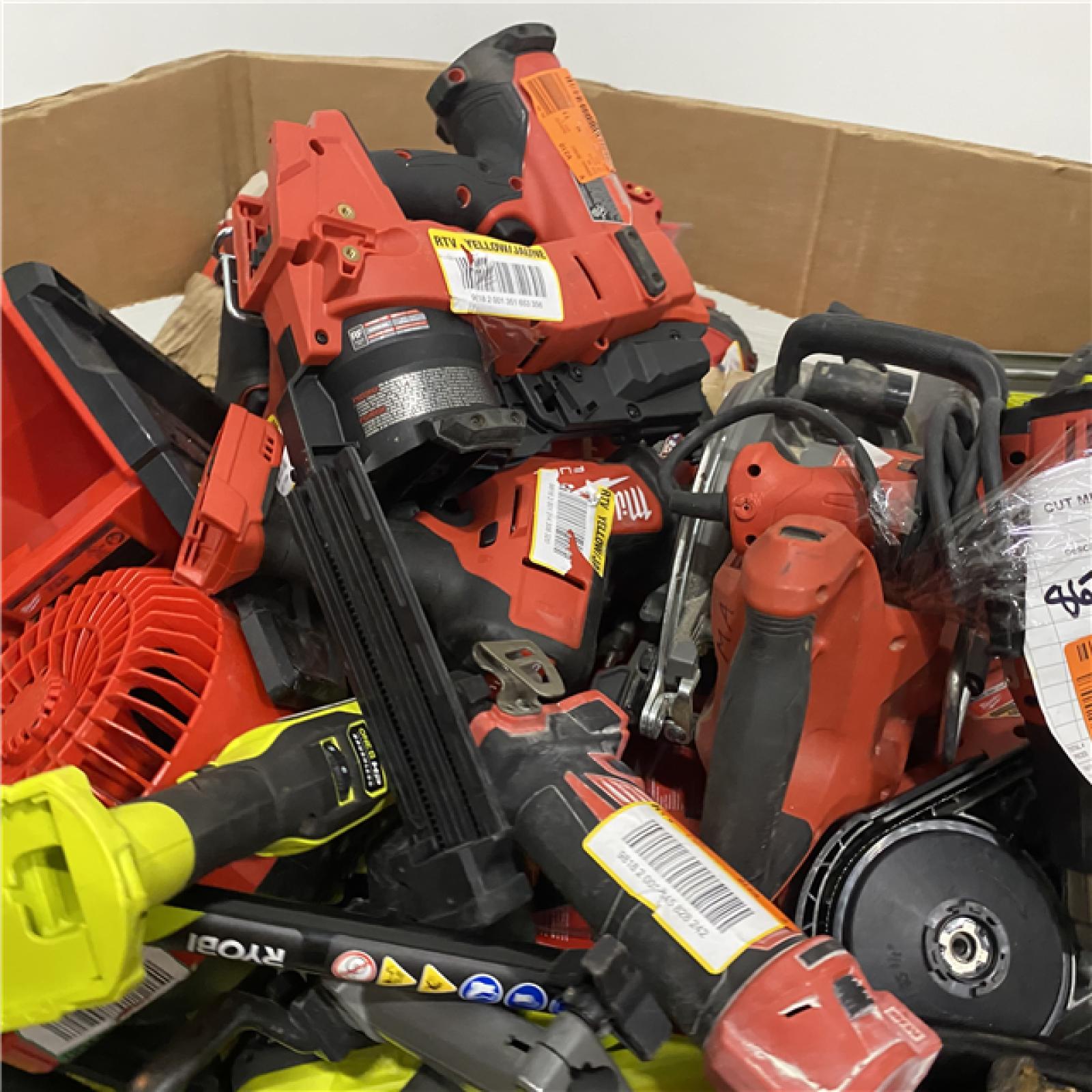 Dallas Location - As-Is Tool Pallet