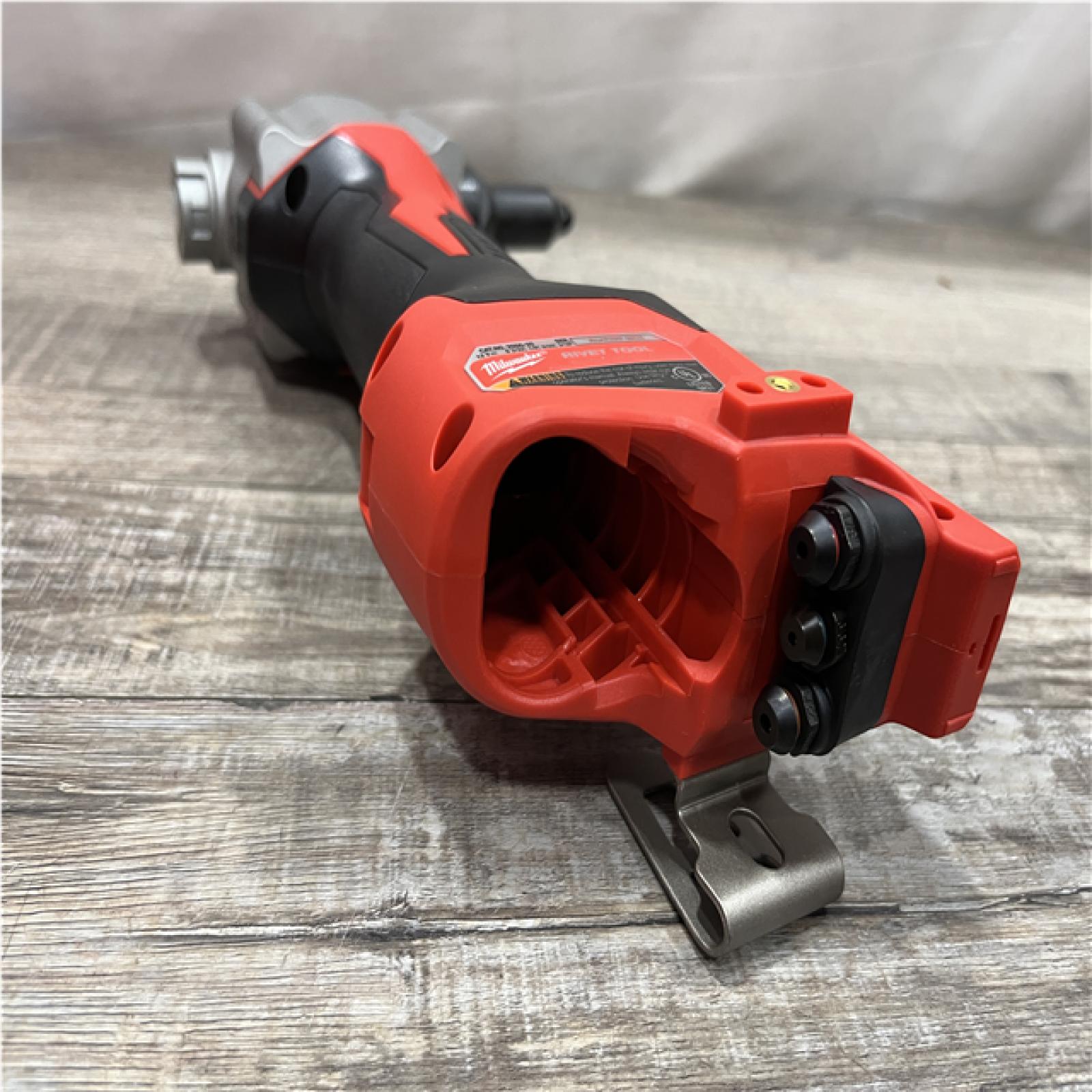 AS-IS Milwaukee 12-Volt Lithium-Ion Cordless Rivet Tool Kit